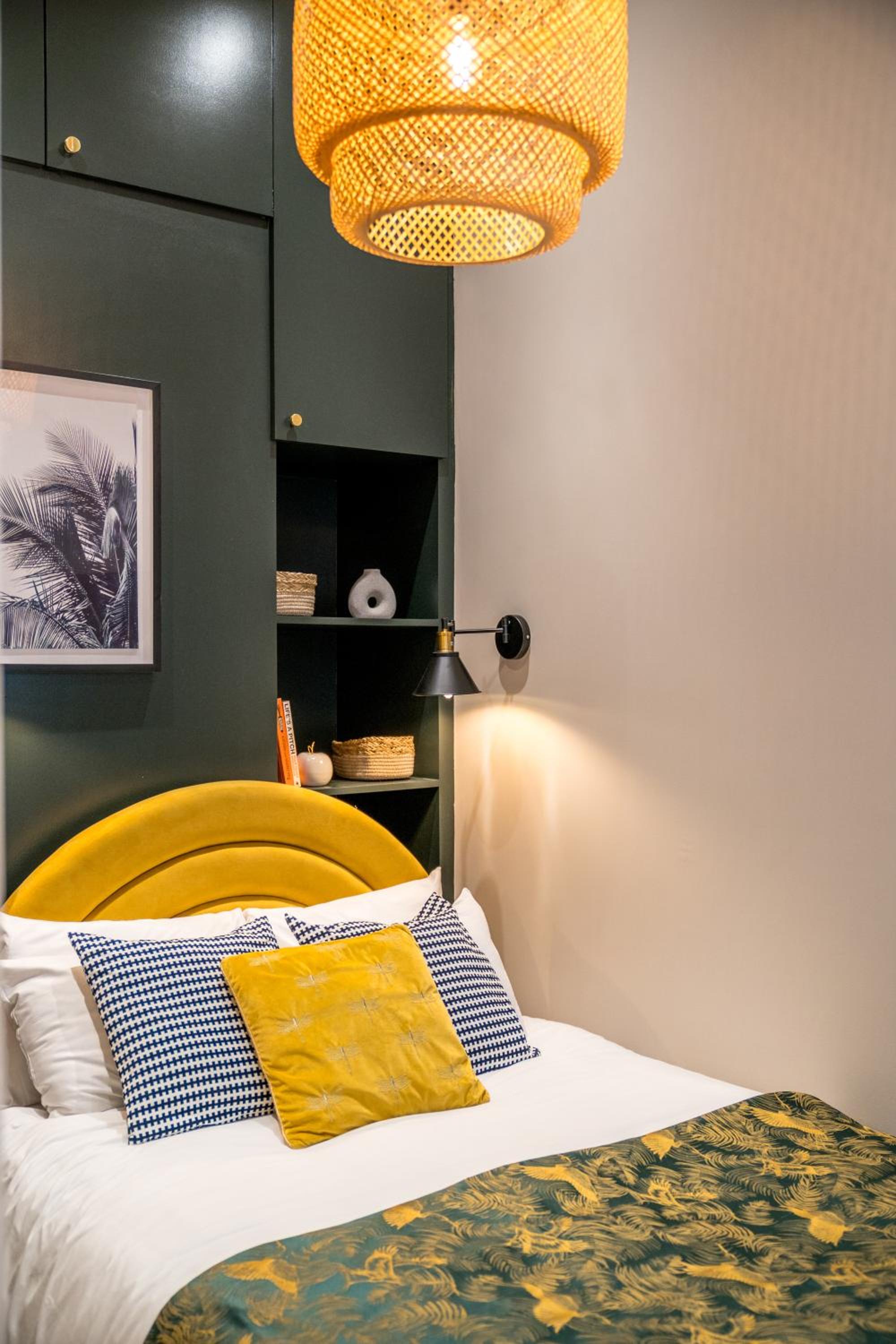 Victorian Blue - 2 bedroom flat Pimlico