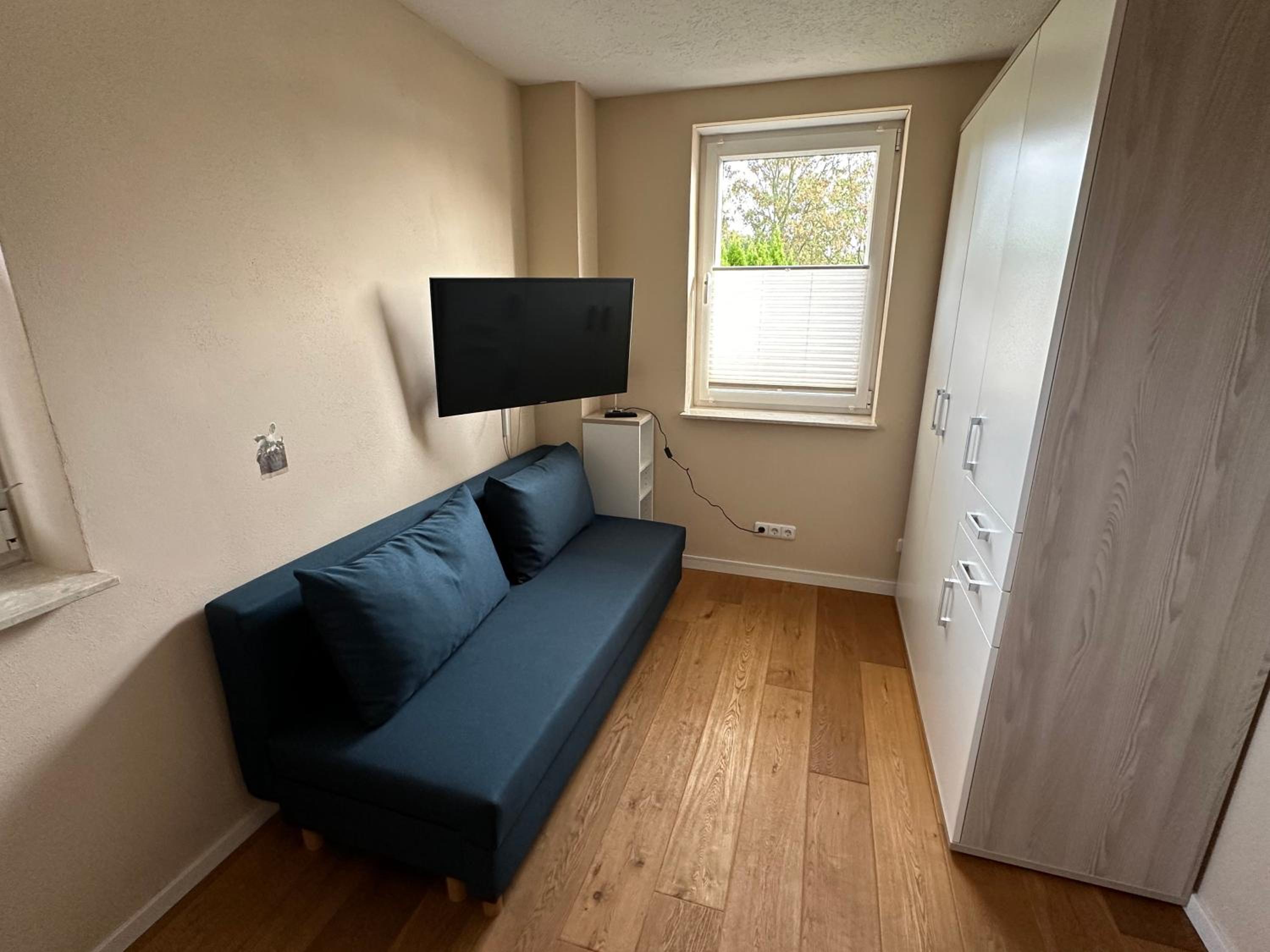 Stadtvilla in Leipzig 7 Personen 3 Schlafzimmer 2 Bäder Garten und Terrasse zentral gelegen Messe Innenstadt Seen
