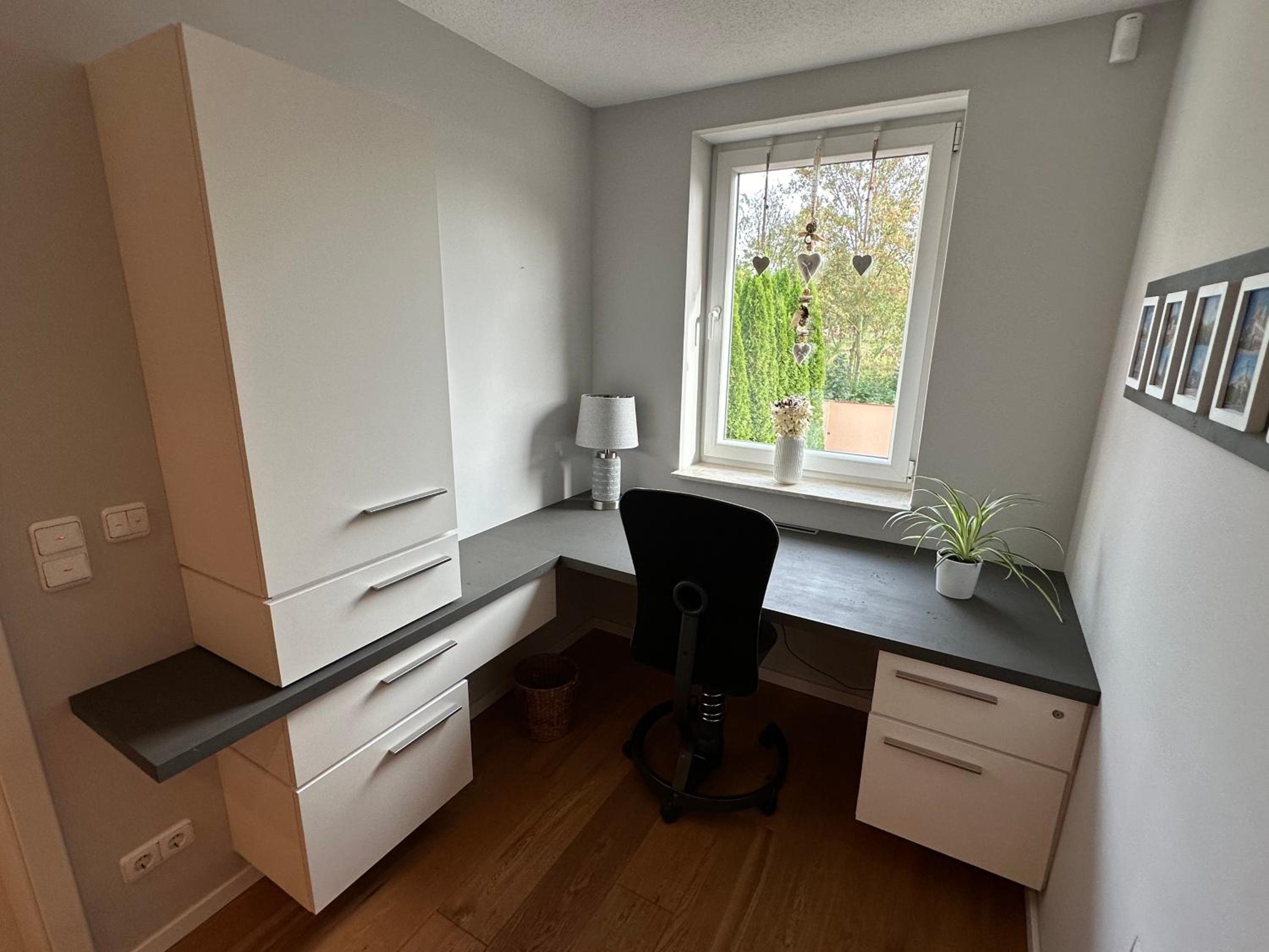 Stadtvilla in Leipzig 7 Personen 3 Schlafzimmer 2 Bäder Garten und Terrasse zentral gelegen Messe Innenstadt Seen