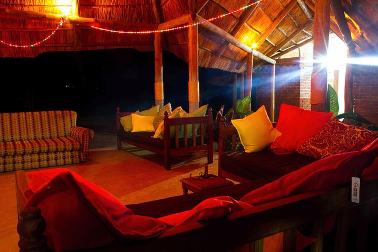 Simbamwenni Lodge and Camping