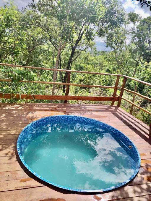 Casa Container com piscina