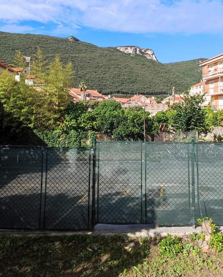 Riccarden2 - Appartamento tra Mare e Montagna view 2