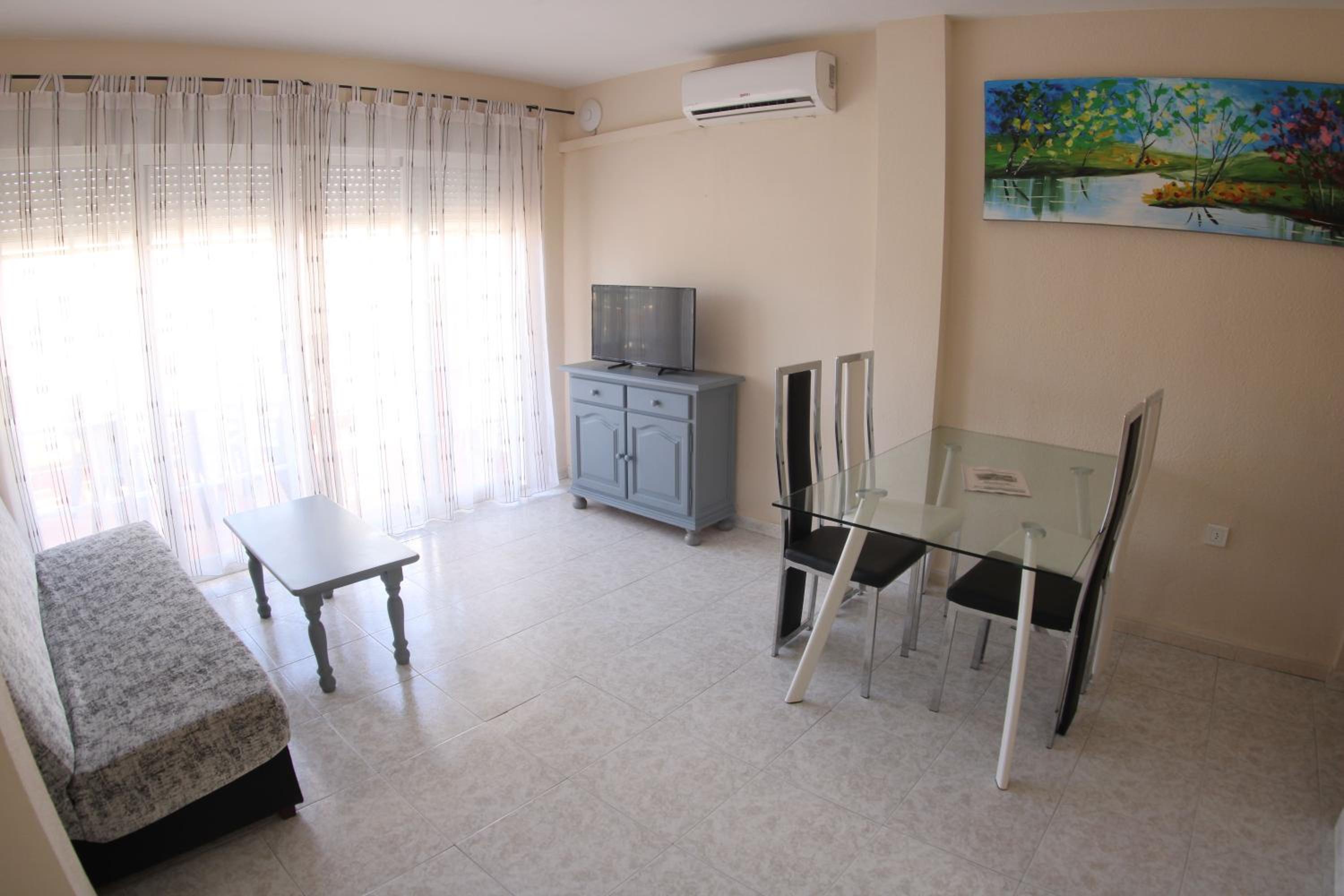 Apartamentos Marina Internacional