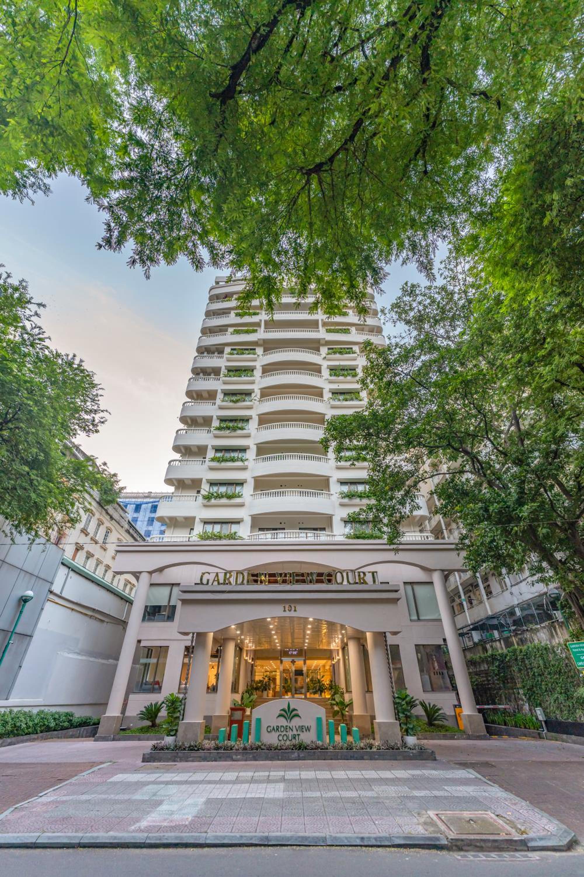 Hotel Garden View Court Suites Ho Chi Minh City - Image 1