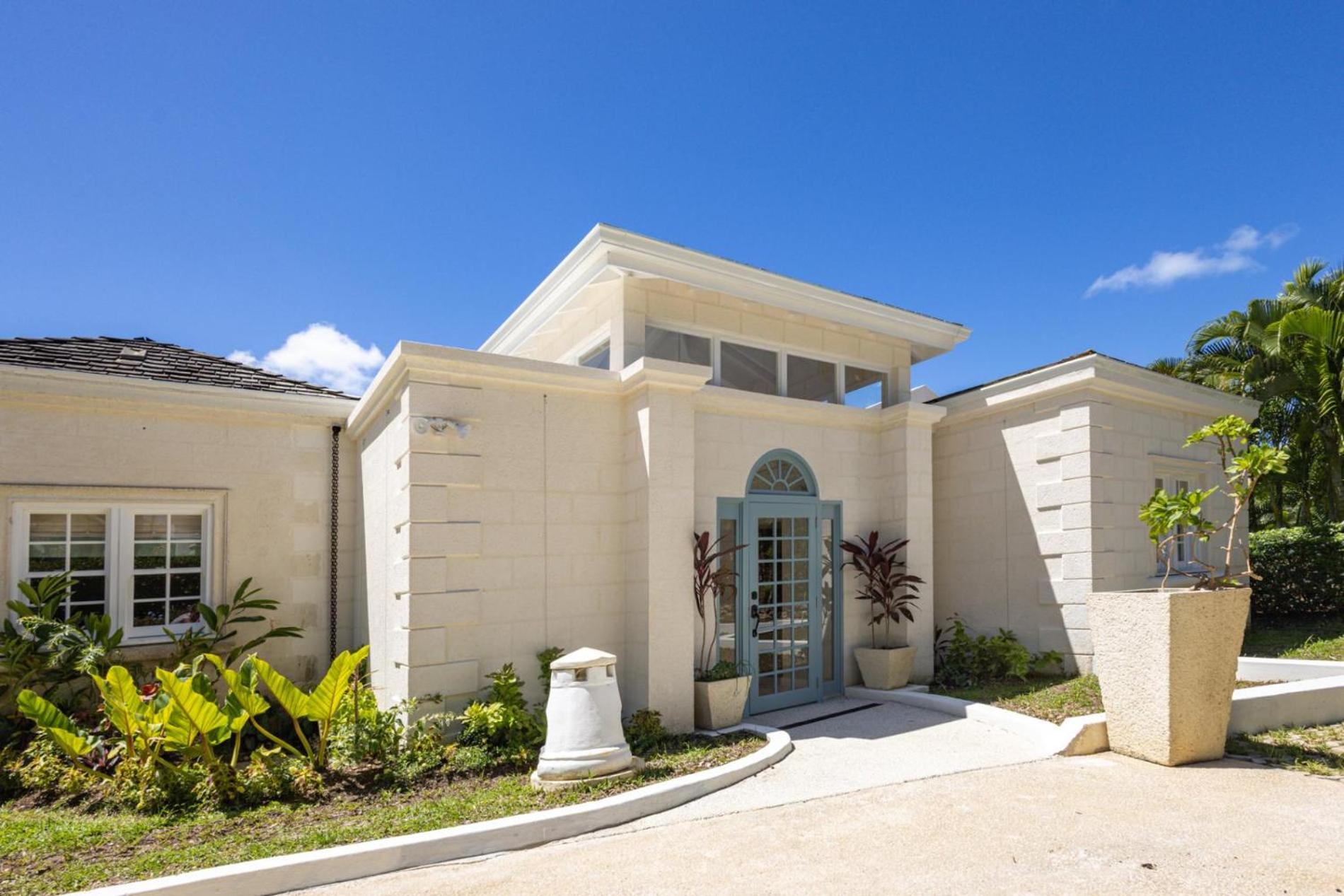 Lonetrees - Large Luxury Private Villa w Pool by One Caribbean Estates