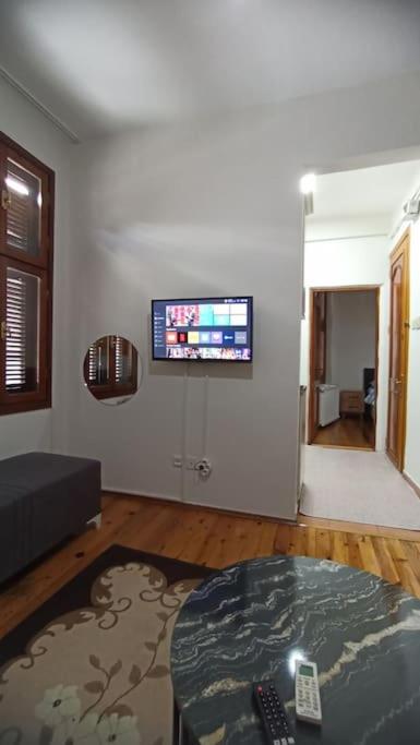 Taksimde teraslı daire