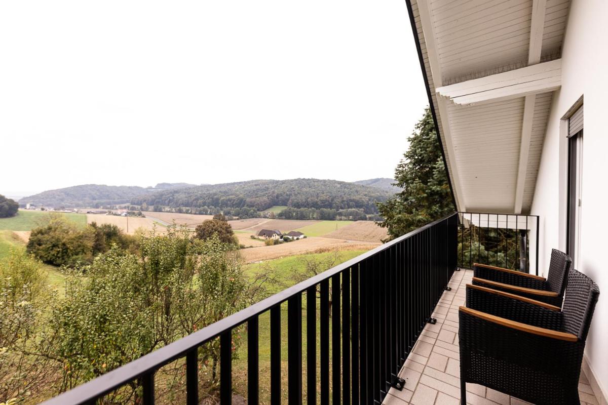 Monis Appartementhaus