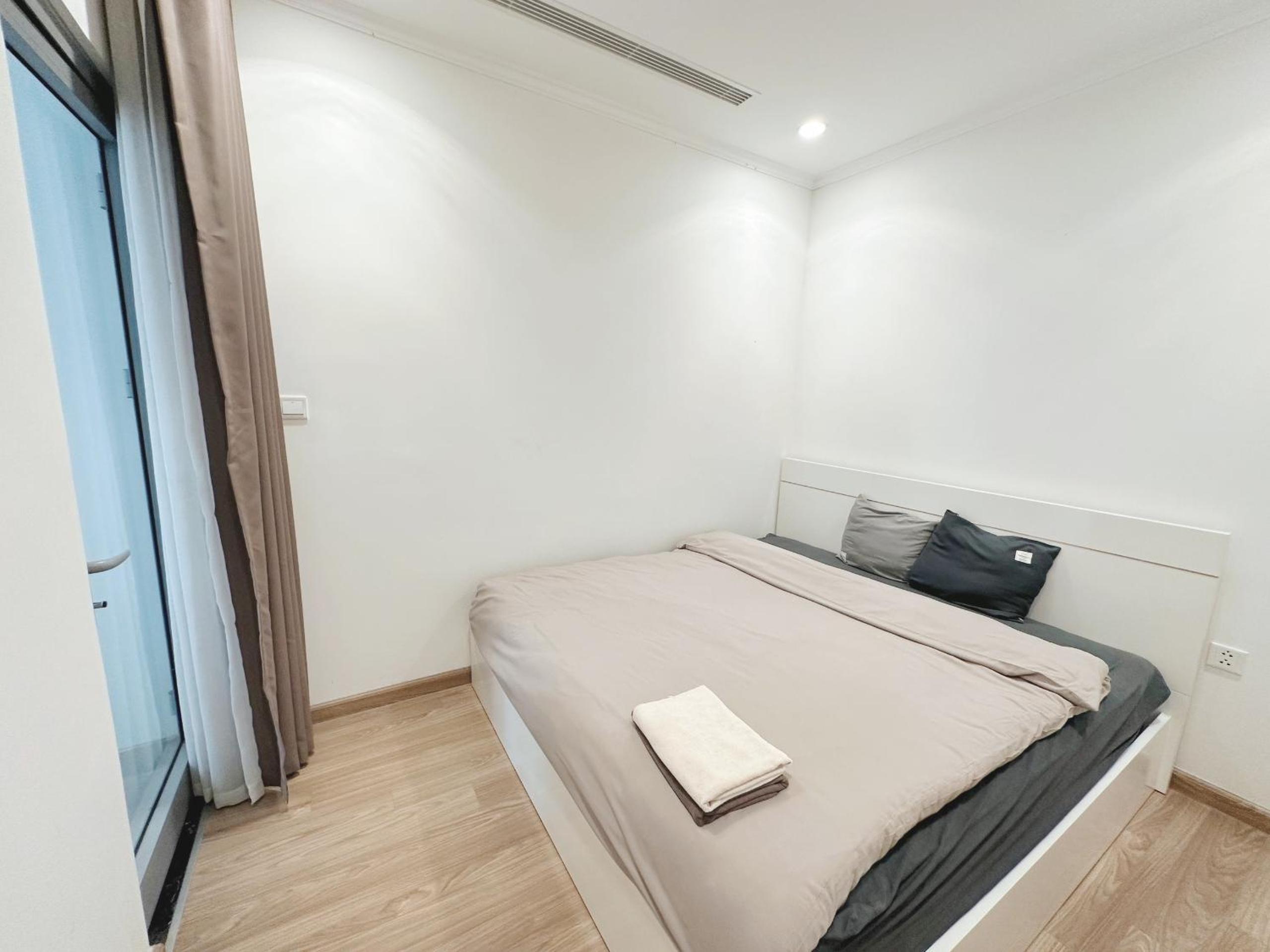 Cozy 2BR Apartment in Times City