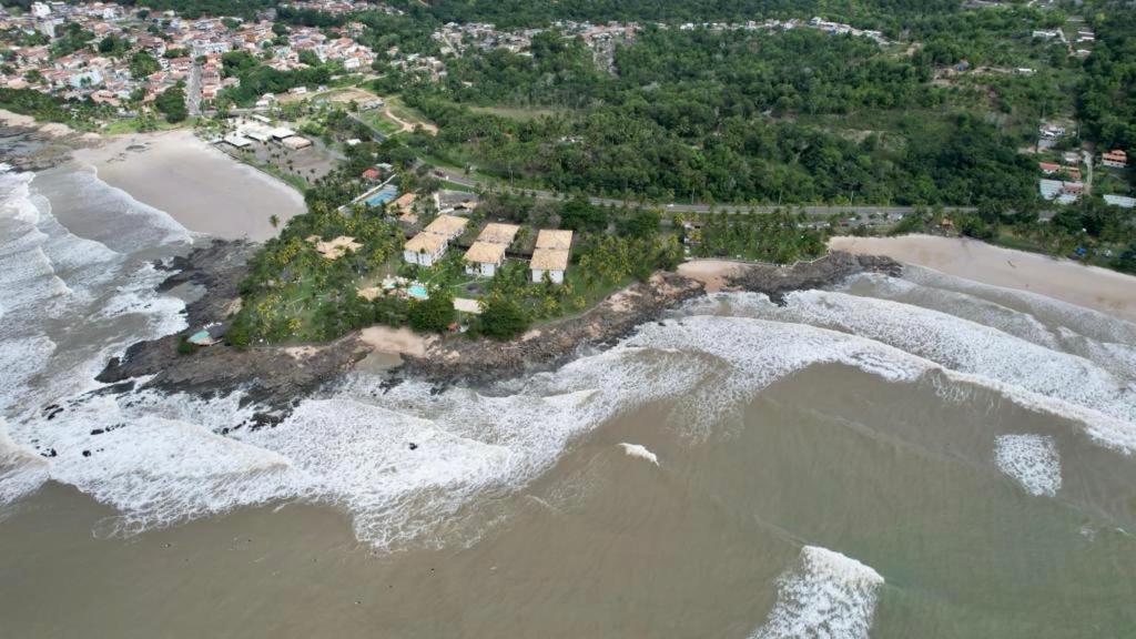 APARTAMENTO NA PRAIA no CONDOMÍNIO JUBIABÁ em OLIVENÇA - ILHÉUS view 3