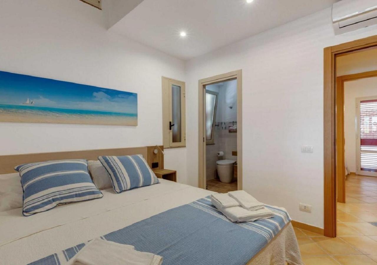Villa Rosimeli con Piscina a 150 mt dal mare