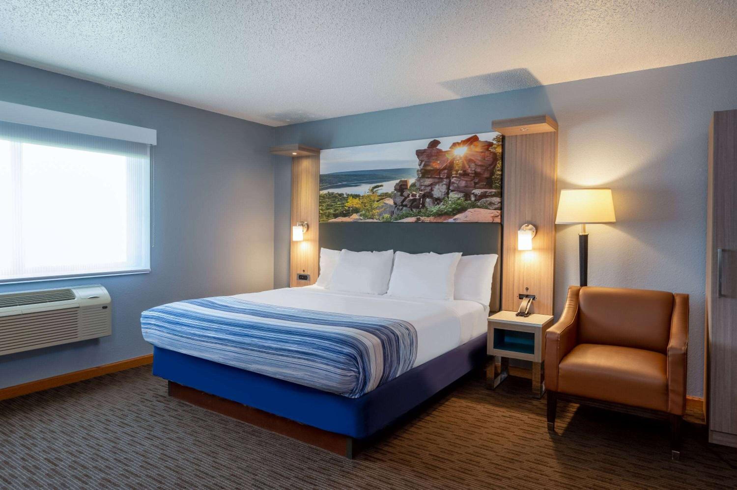 AmericInn by Wyndham Eau Claire