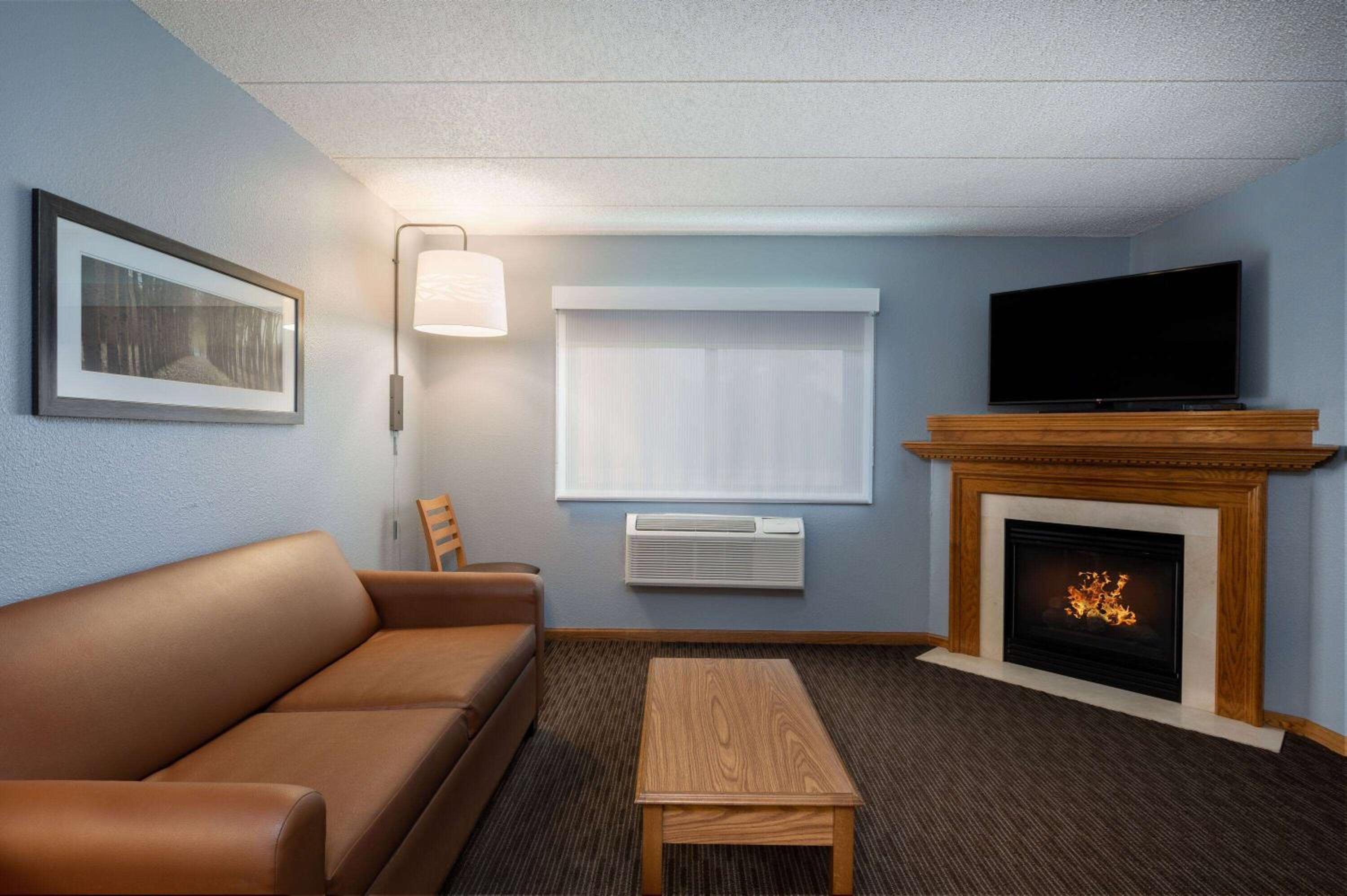 AmericInn by Wyndham Eau Claire