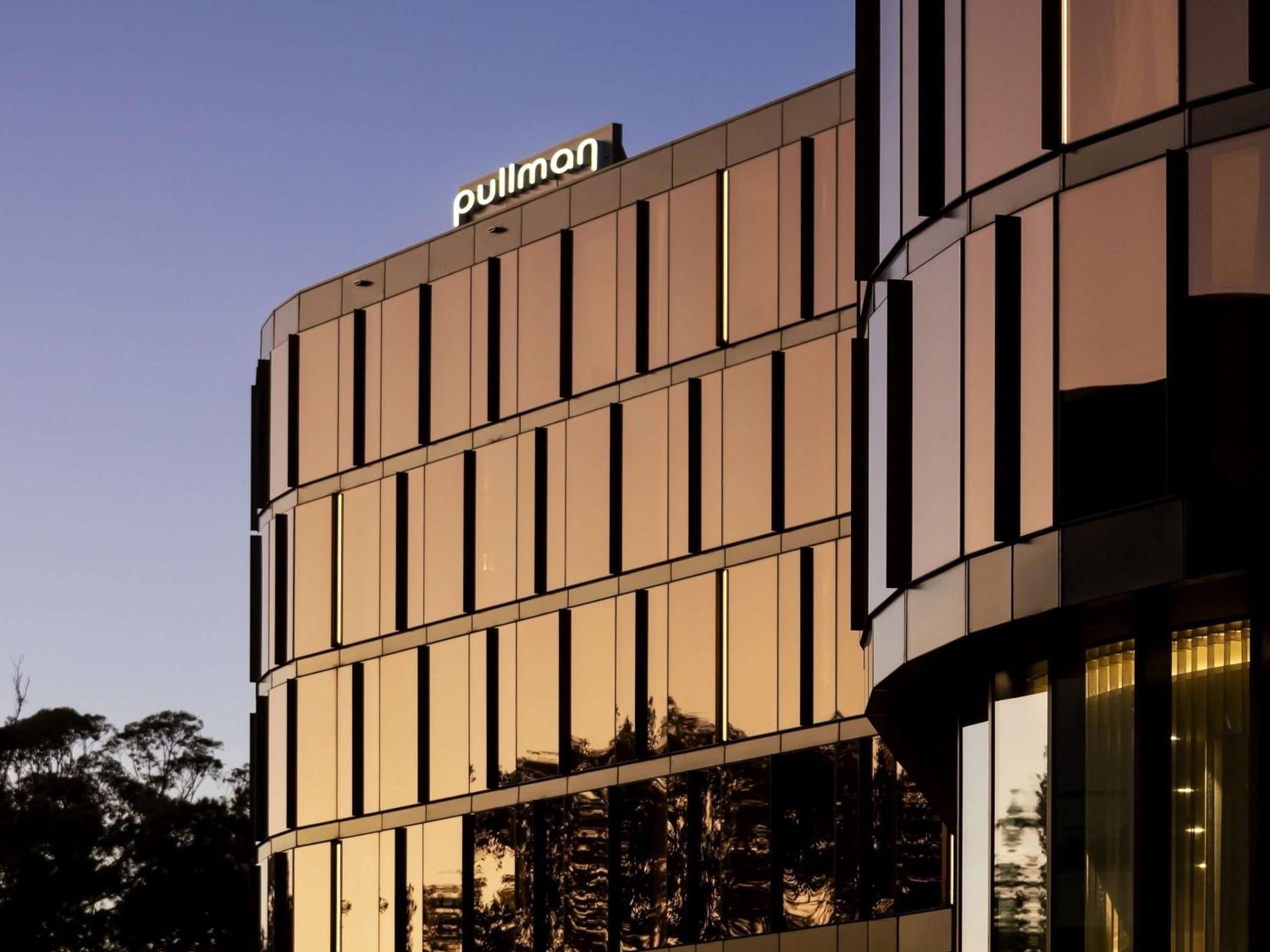 Hotel Pullman Sydney Penrith - Image 1
