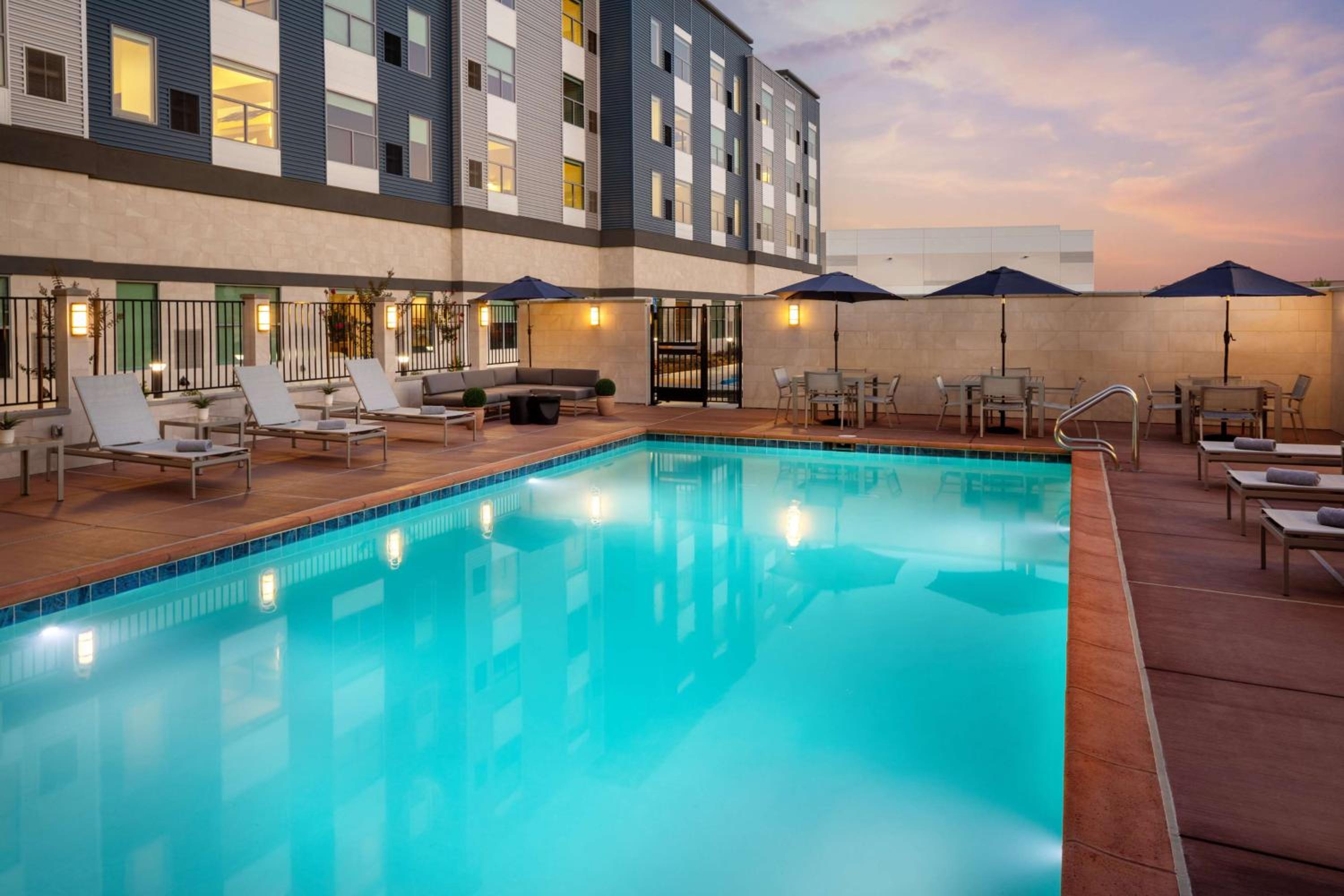 Vacaville Vacations - Hyatt House Vacaville - Property Image 13