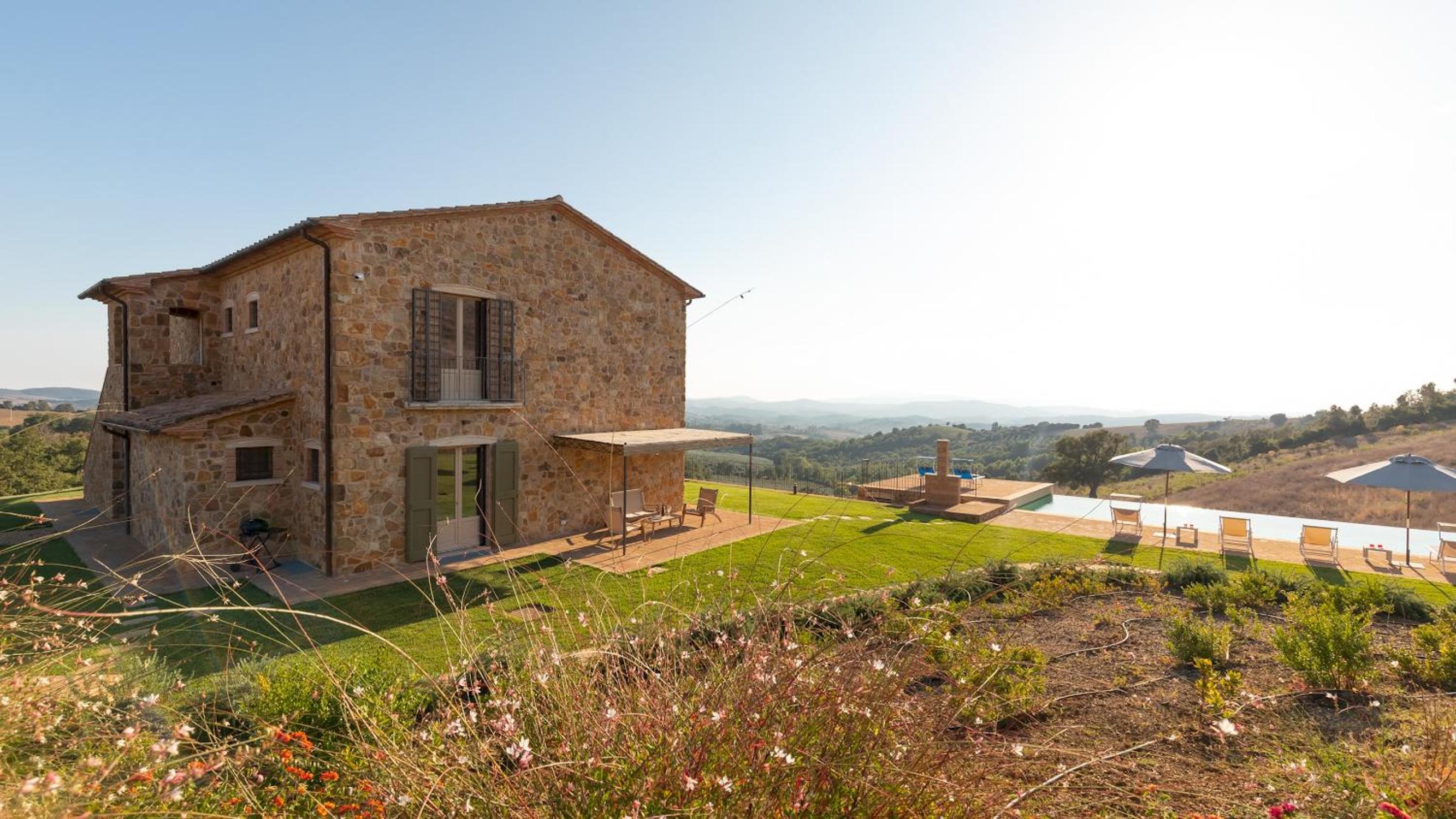 CASALE GROTTINI 8, Emma Villas