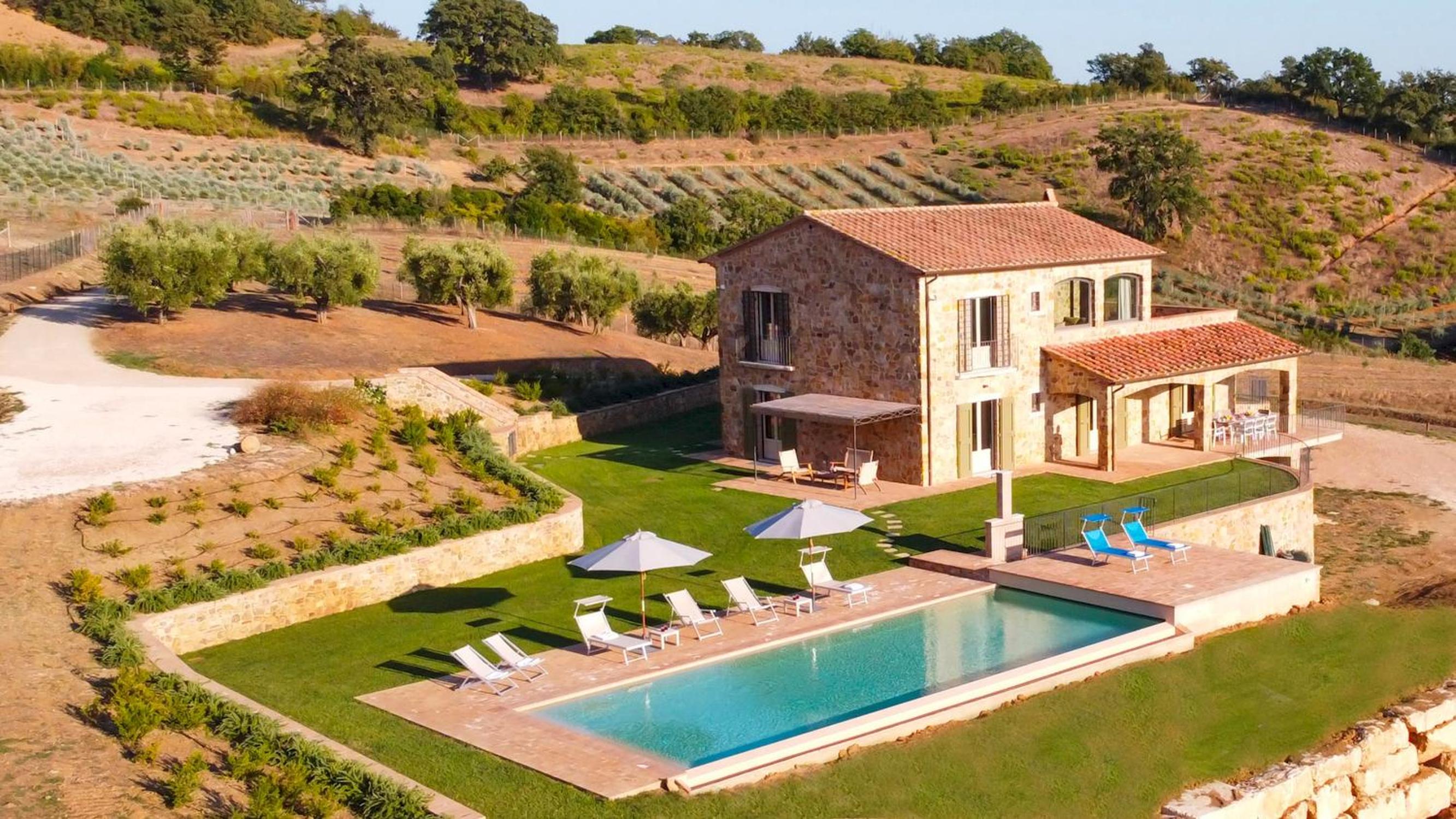 CASALE GROTTINI 8, Emma Villas