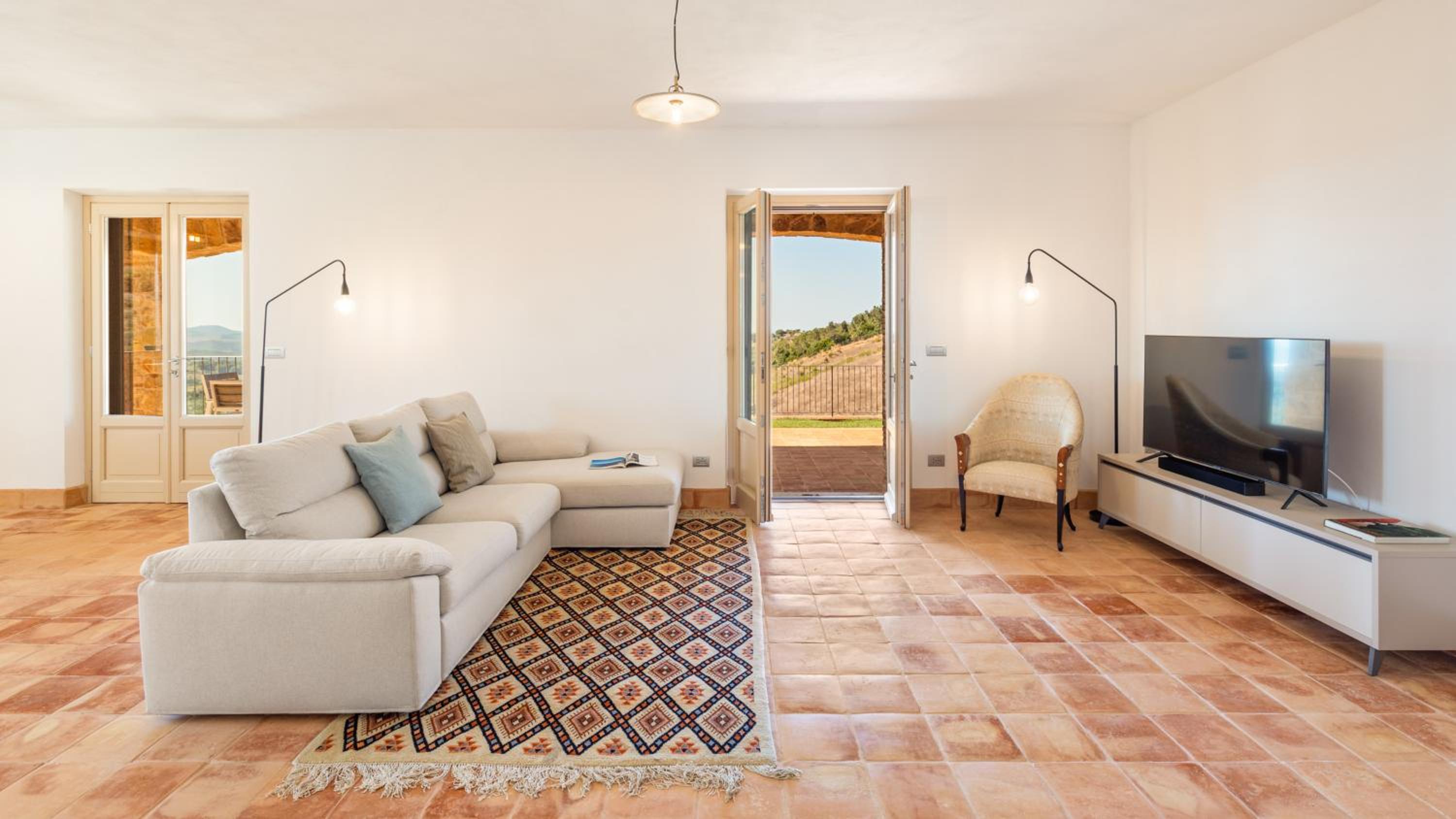 CASALE GROTTINI 8, Emma Villas