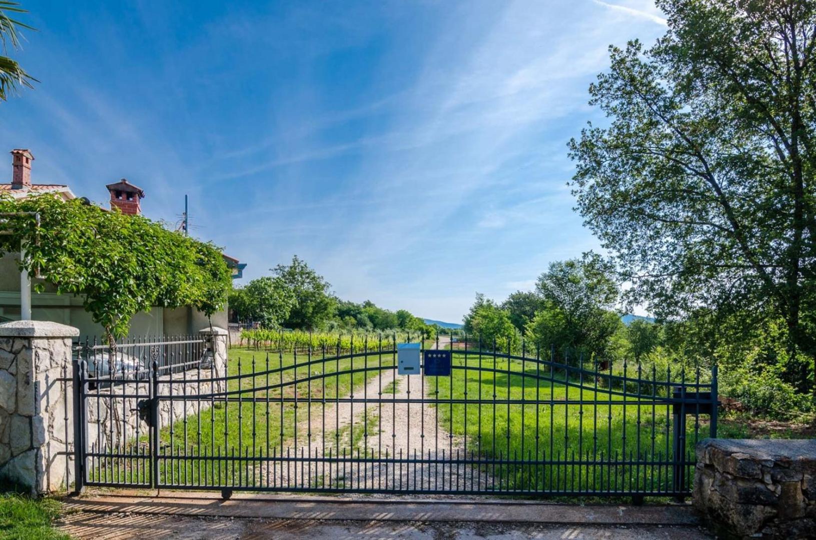 Villa St Nikola with jacuzzi and private swimming pool view 4