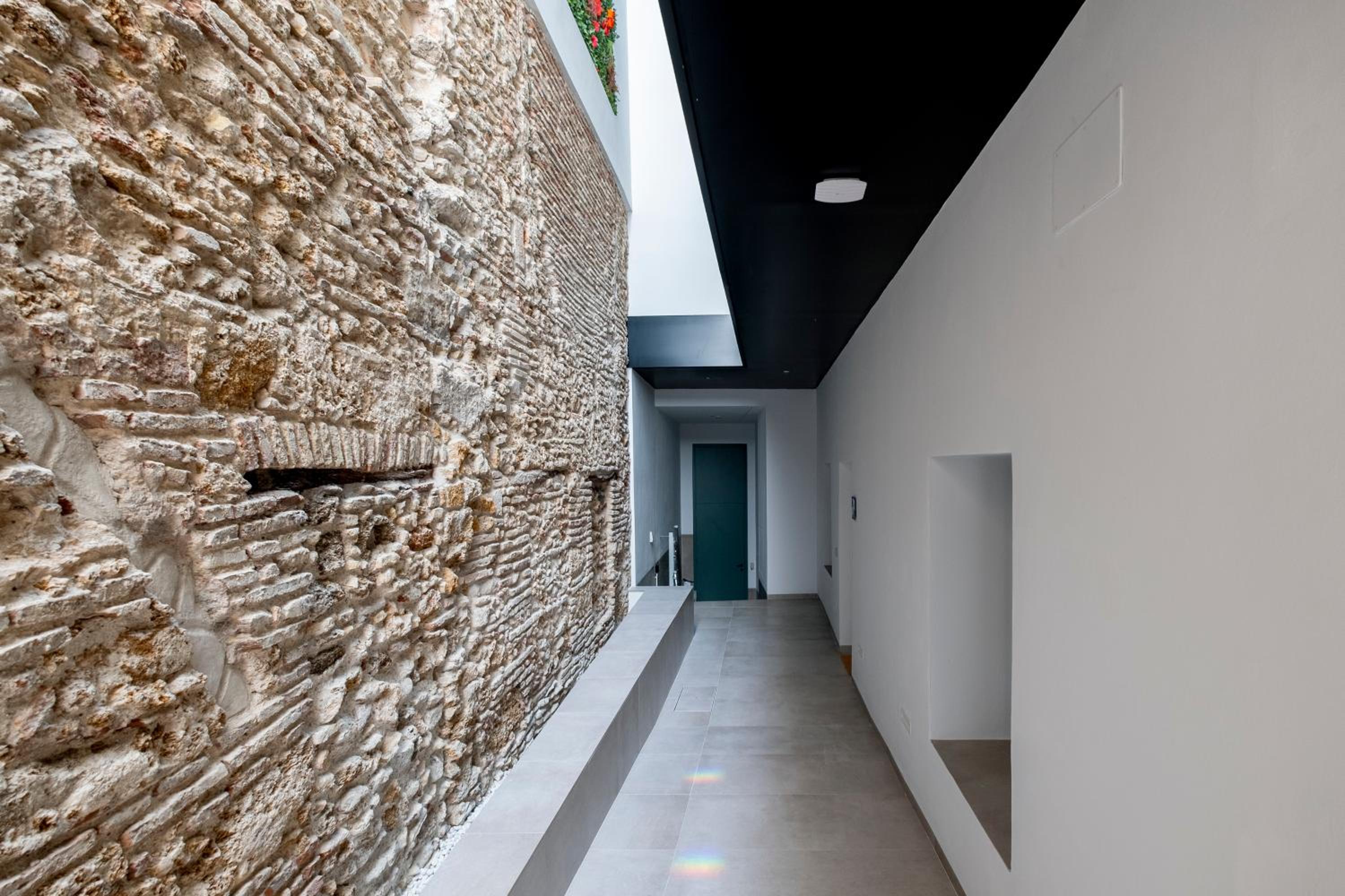 VILLAR Suites by Cadiz4Rentals