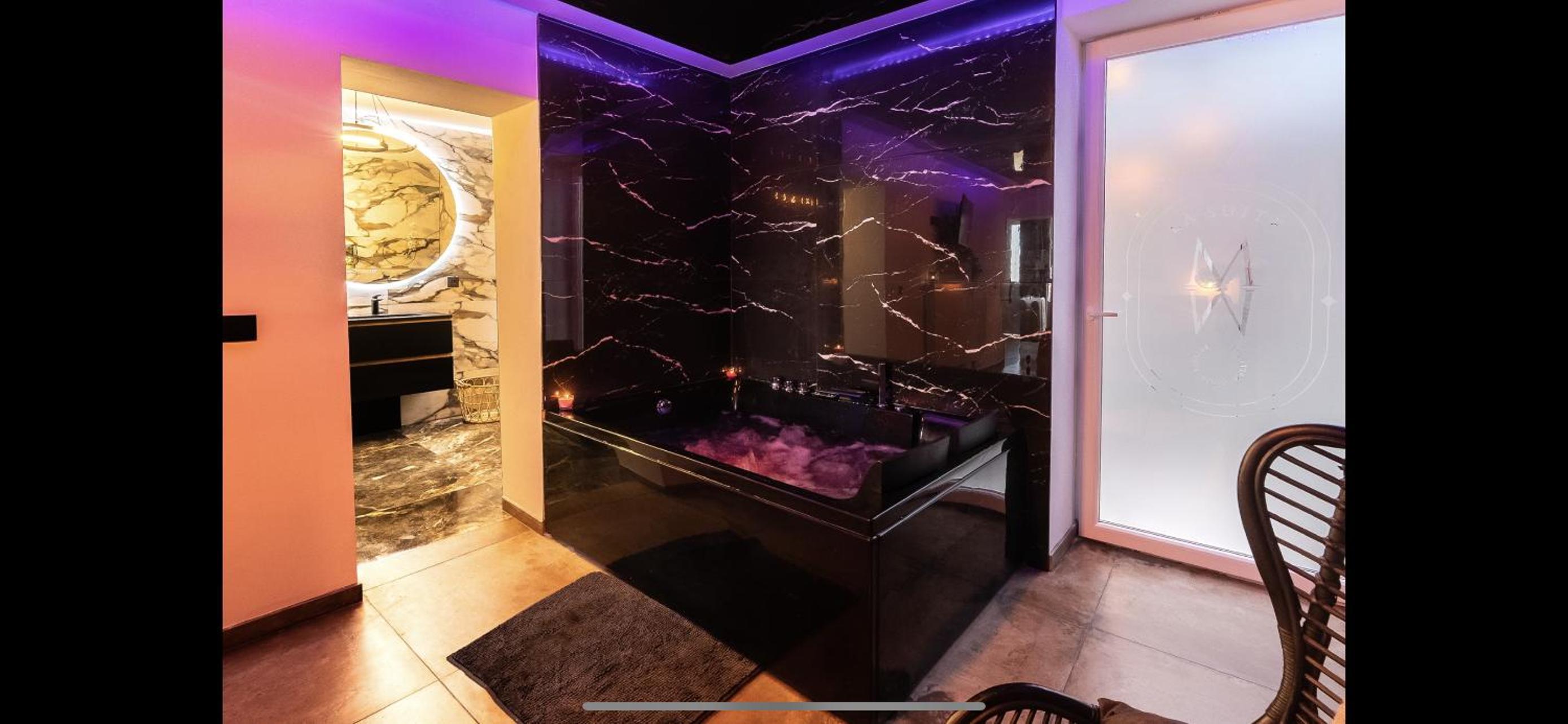 La suite M