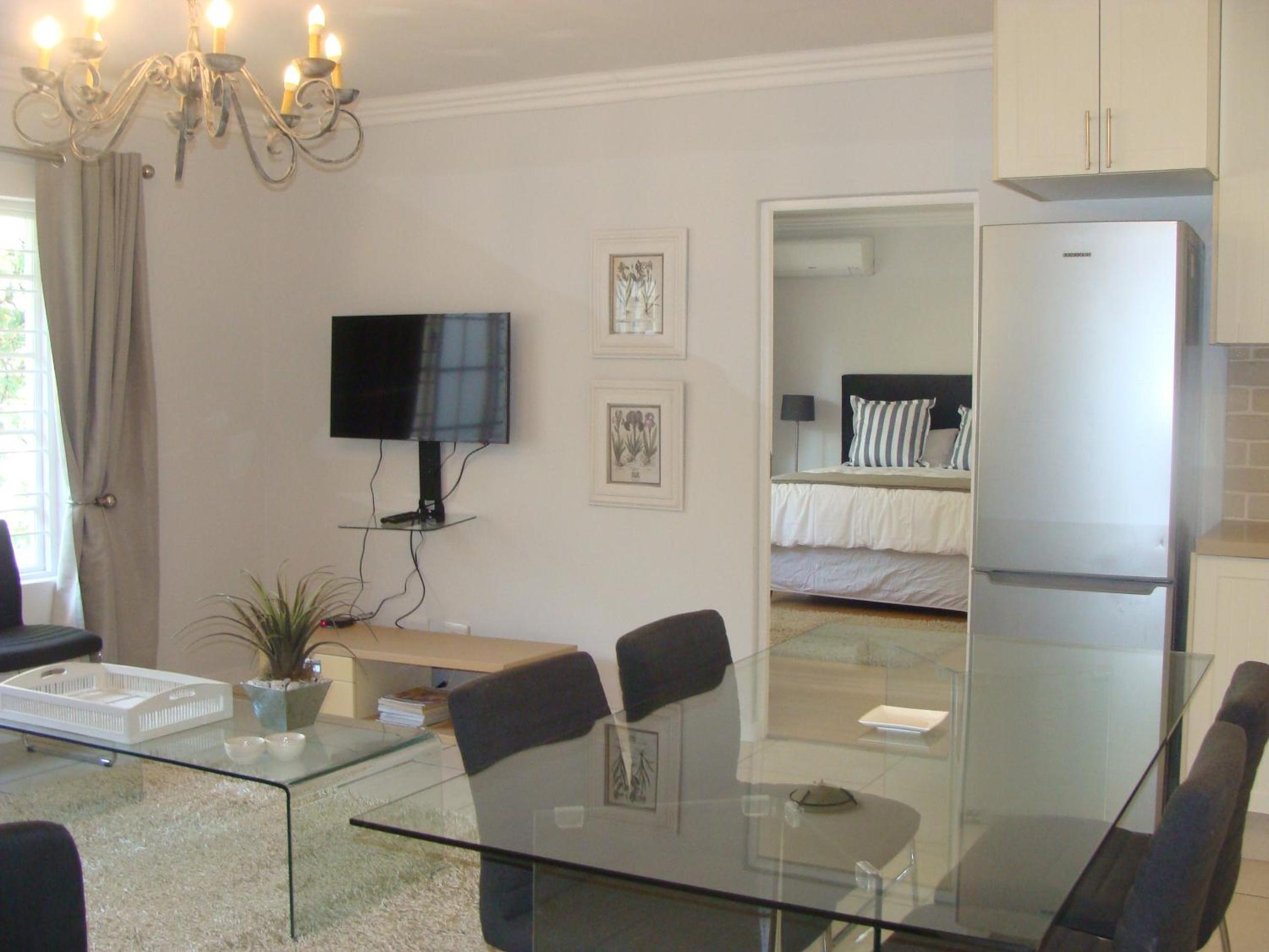 Lonehill - Suite 1A view 3
