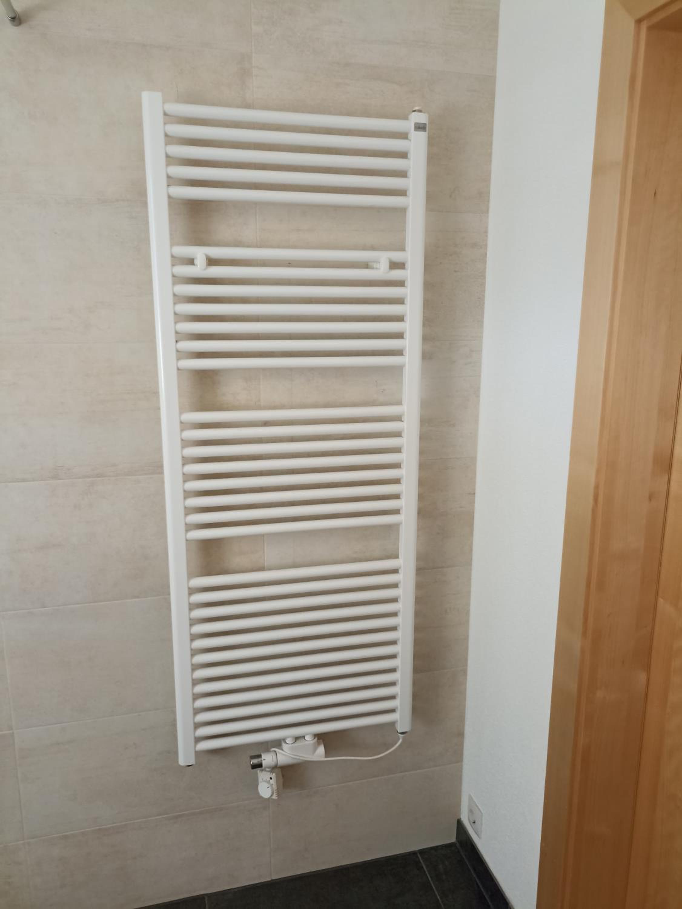 Apart ban Voltas