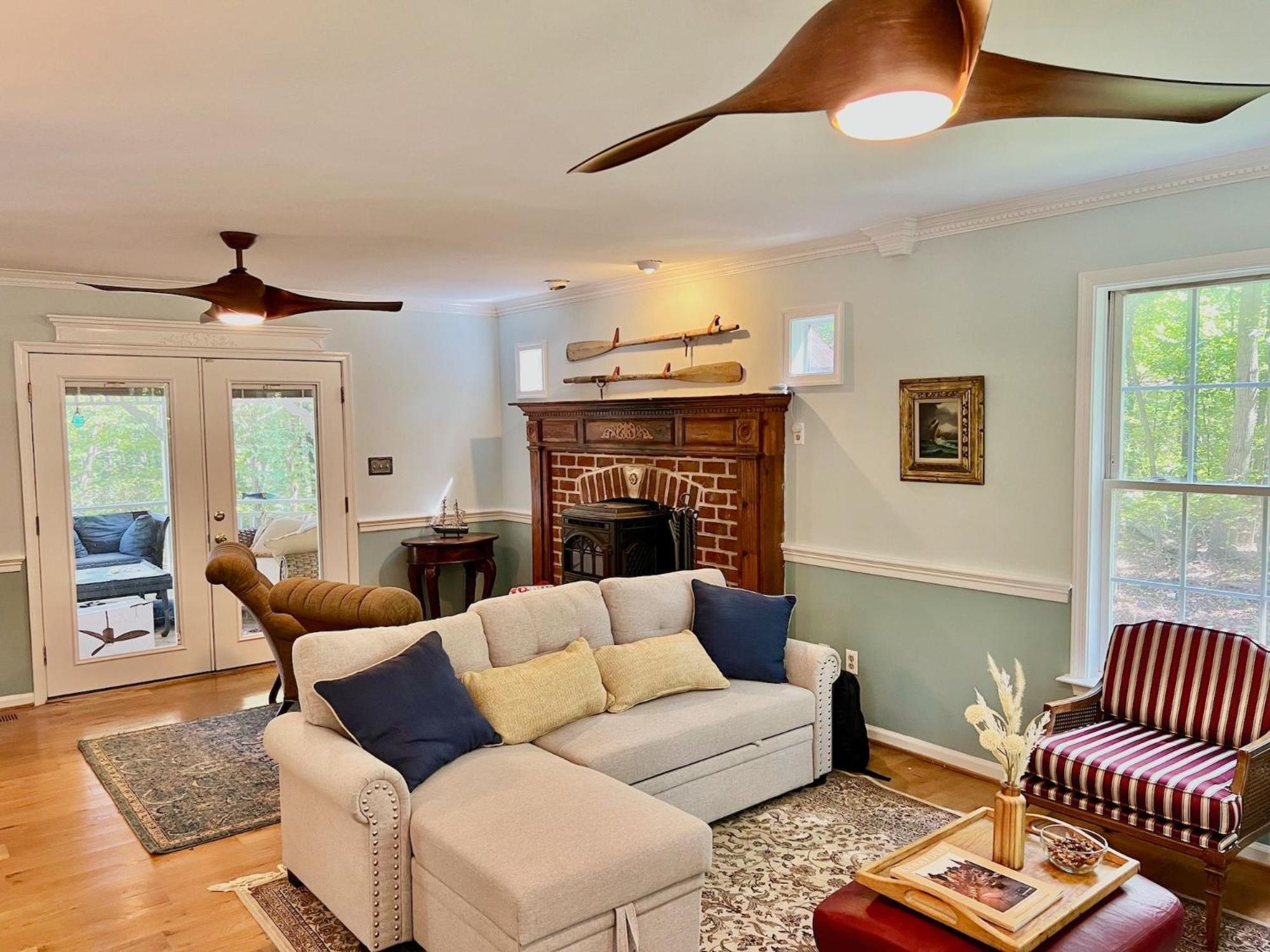 Annapolis Vacations - The Compass Rose by Leavetown Vacations - Property Image 36