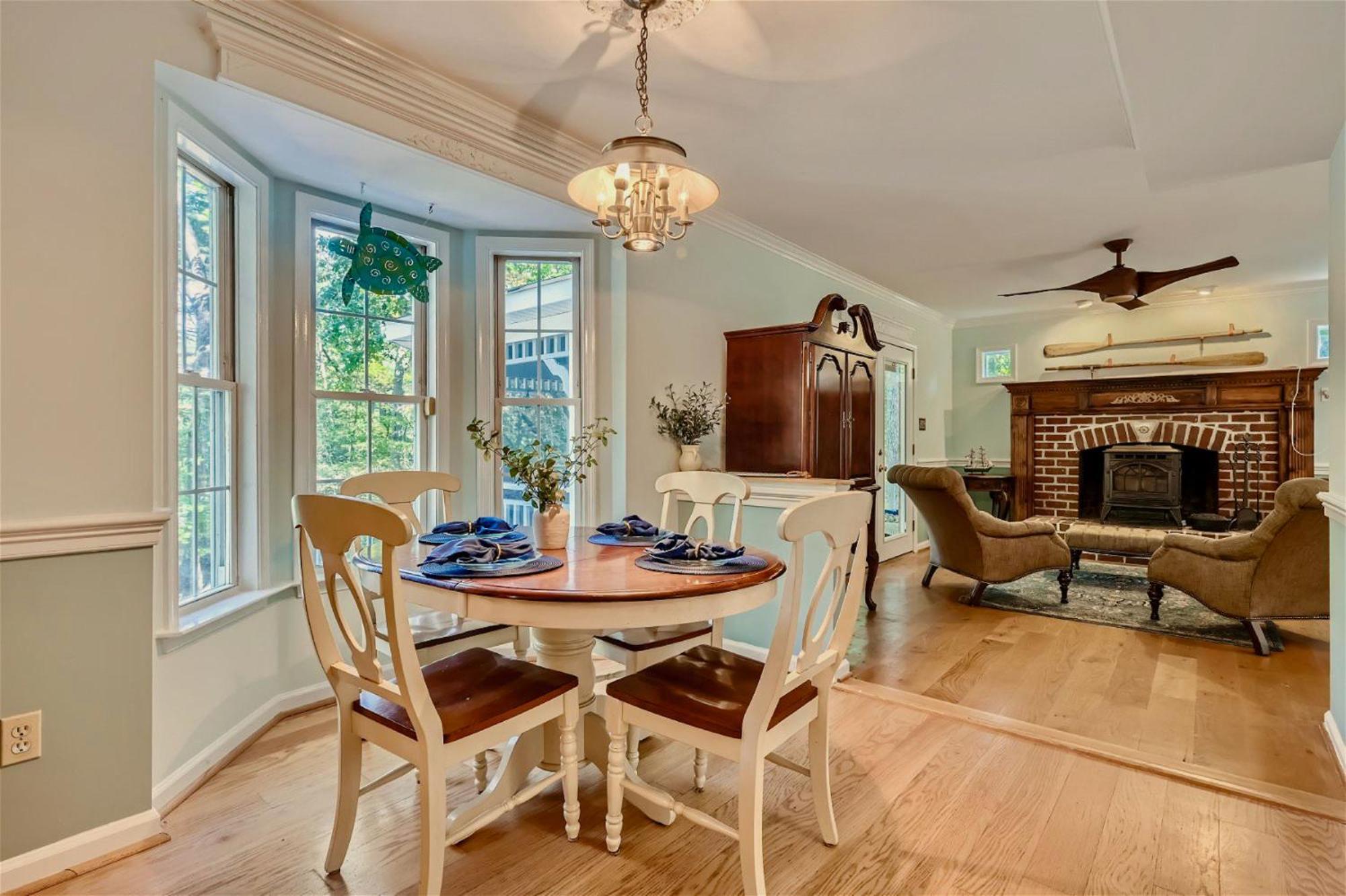 Annapolis Vacations - The Compass Rose by Leavetown Vacations - Property Image 26