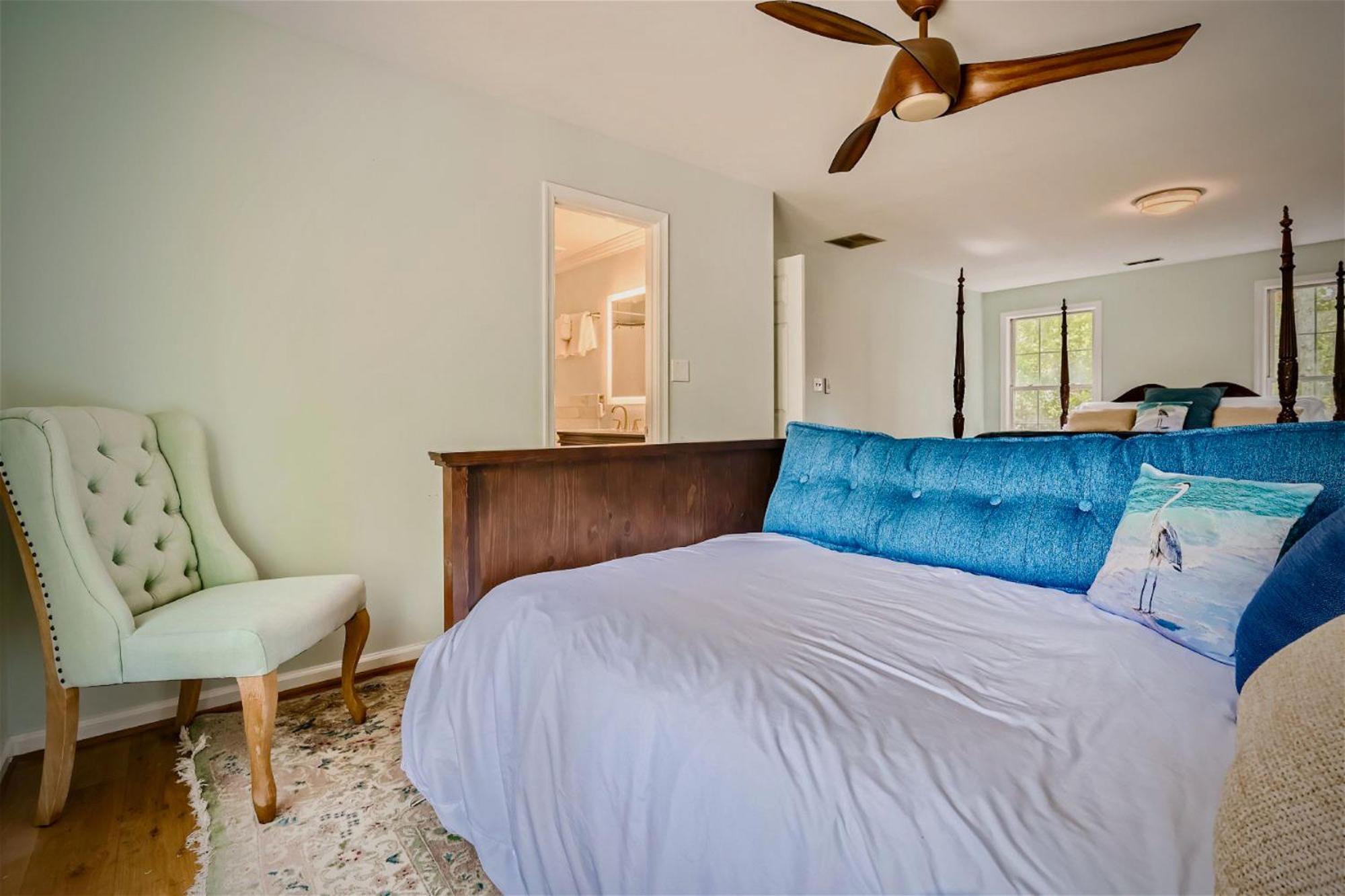 Annapolis Vacations - The Compass Rose by Leavetown Vacations - Property Image 2