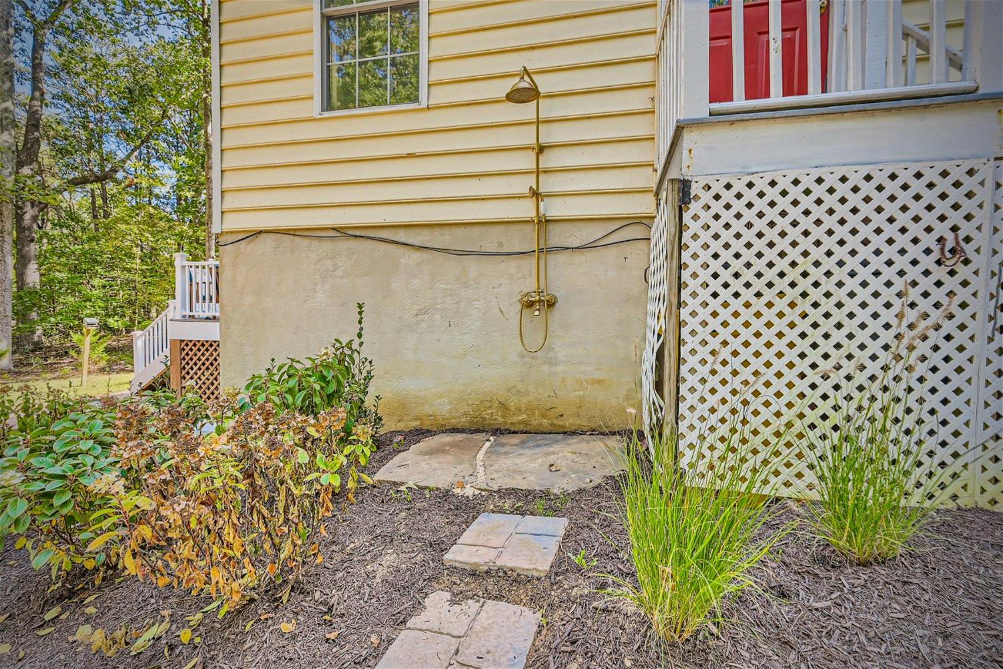 Annapolis Vacations - The Compass Rose by Leavetown Vacations - Property Image 16