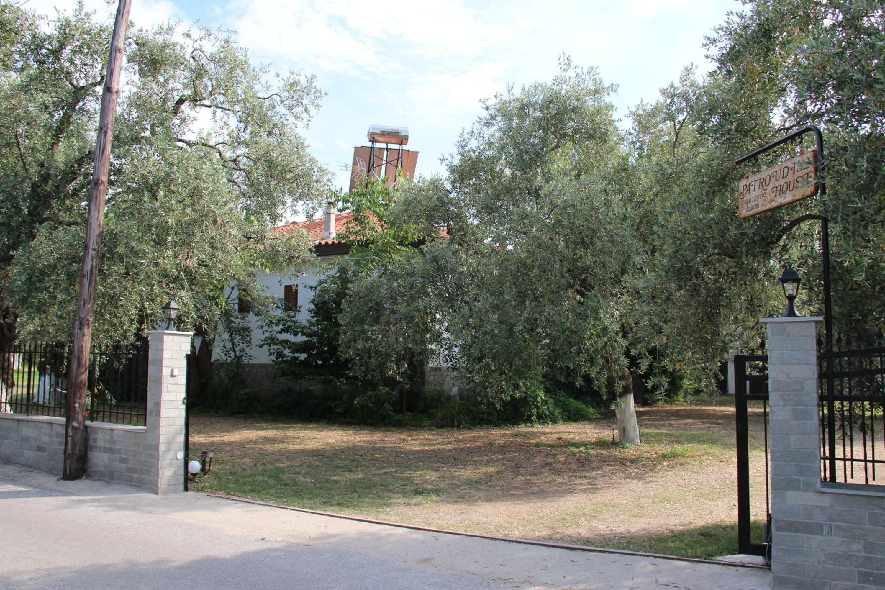 Photo 57