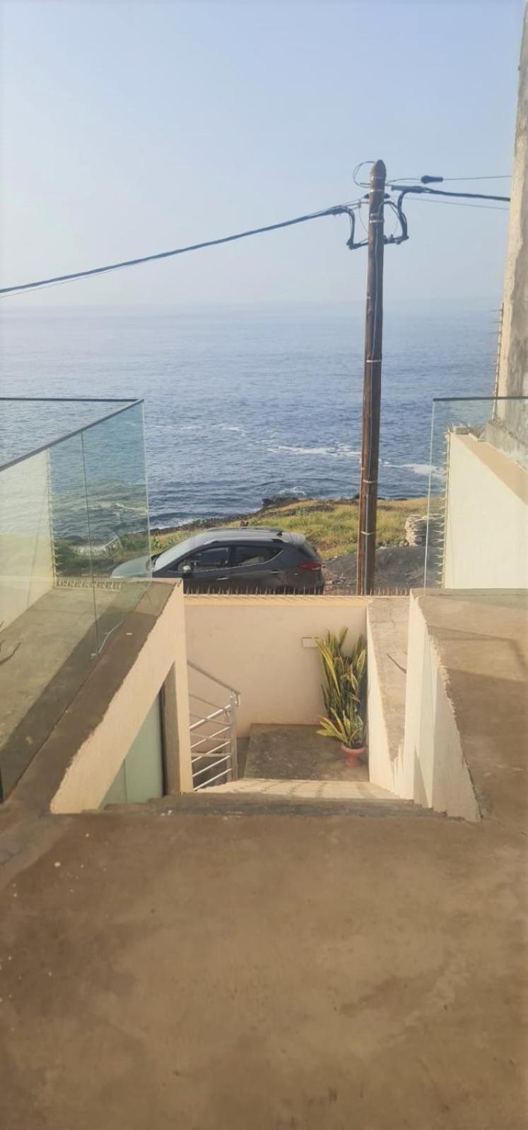 Ocean Mirror Apartment