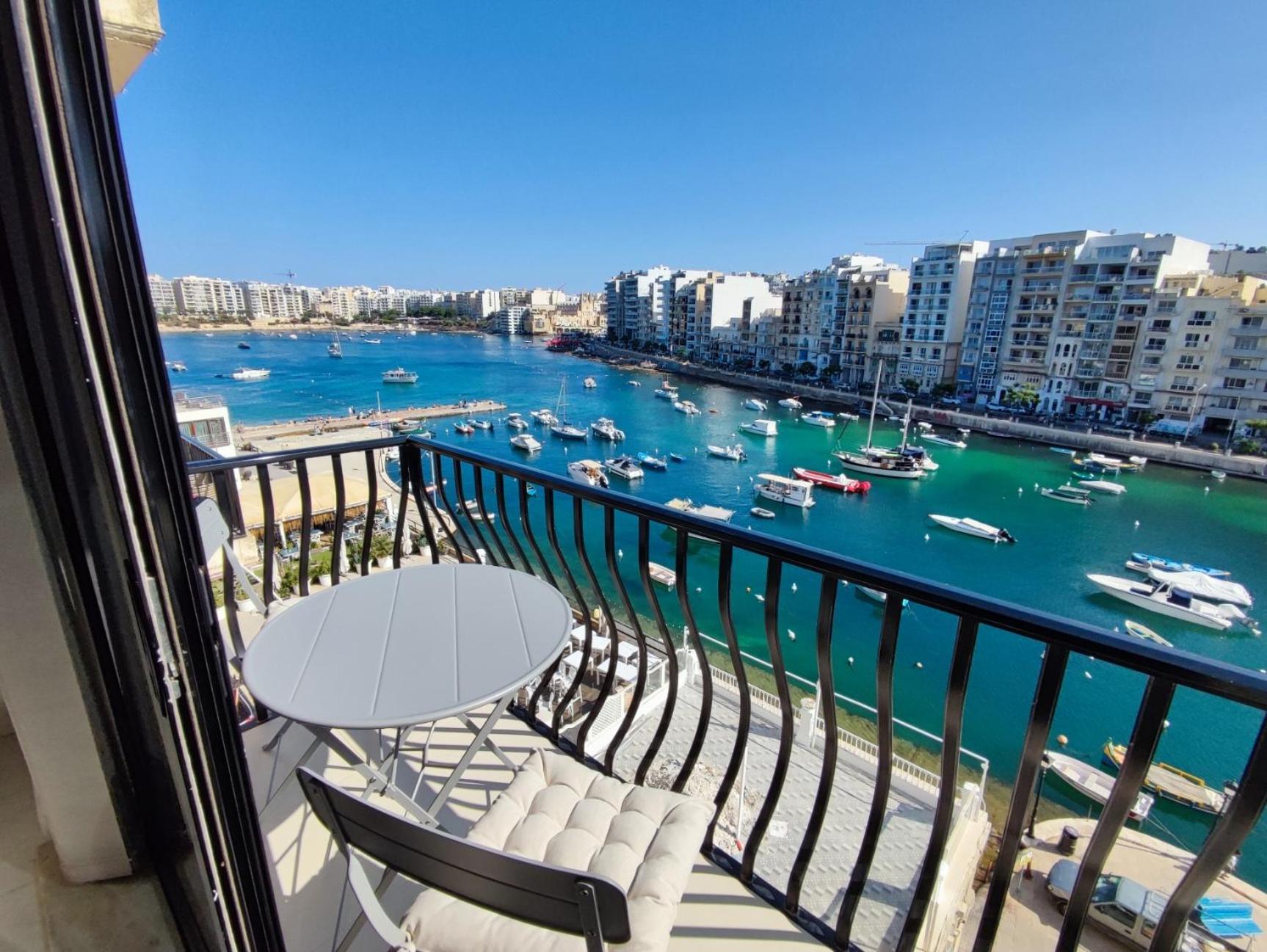 Spinola Bayview Apartment — St Julian's