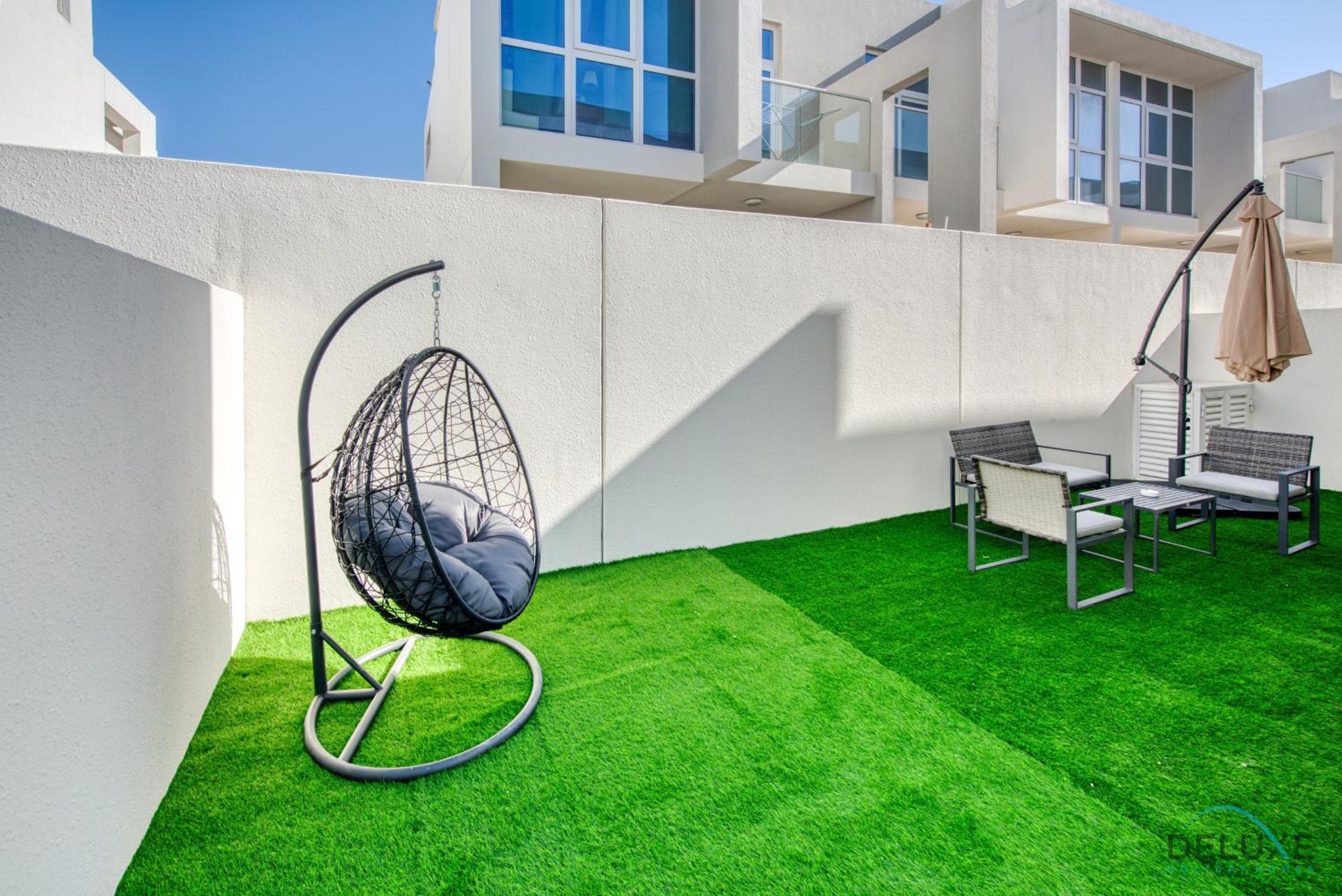 Restful 3BR Townhouse at DAMAC Hills 2 Dubailand by Deluxe Holiday Homes