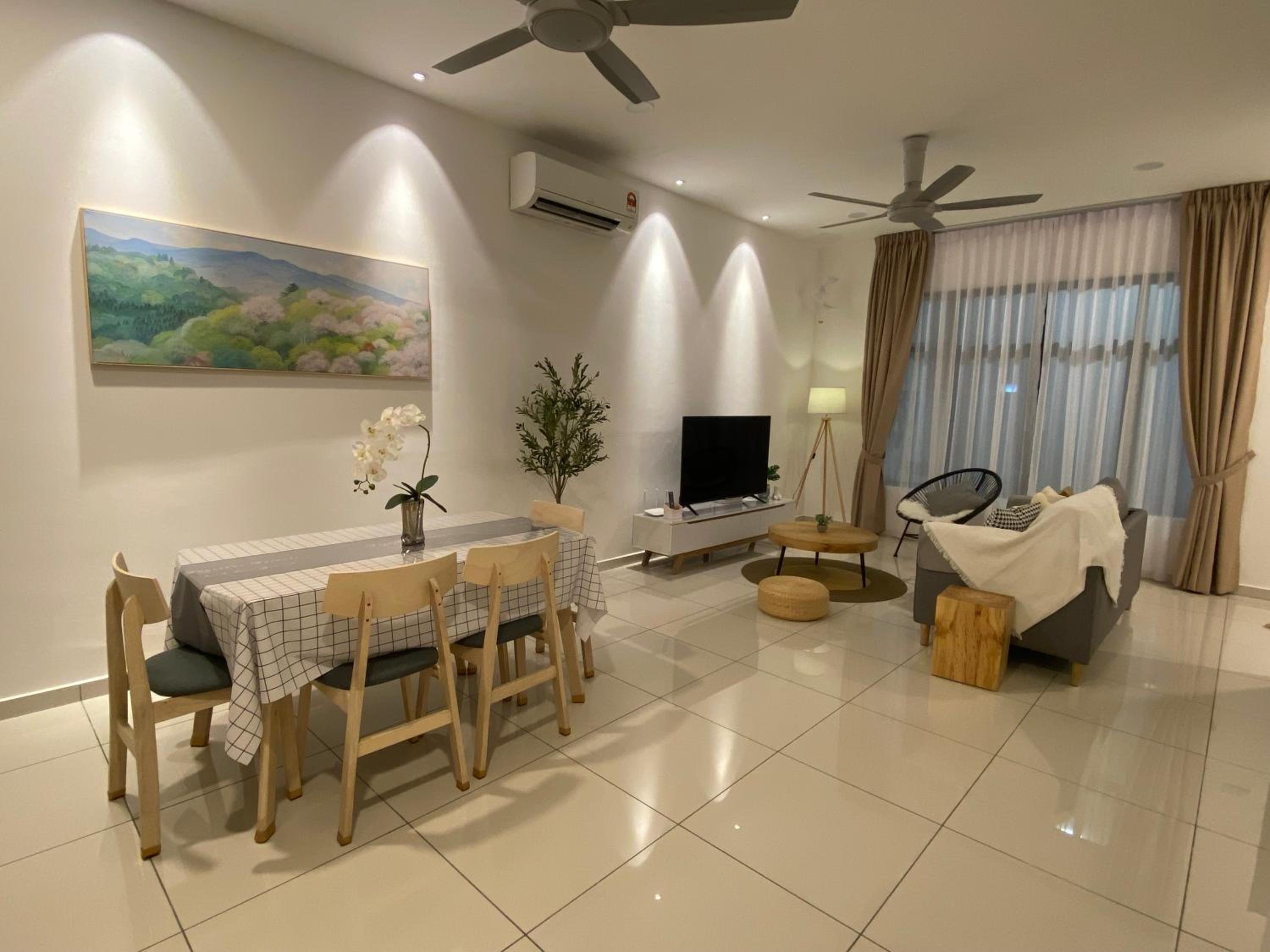 Cozy Retreat @ Austin Landed House JB/ Aeon/ IKEA