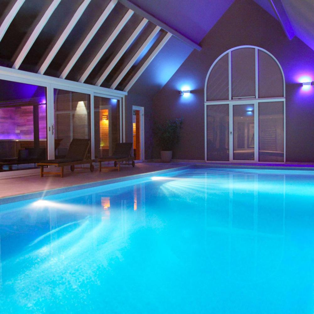 Dionbulles & Dionlodge Guesthouse, Private Wellness with pool in option