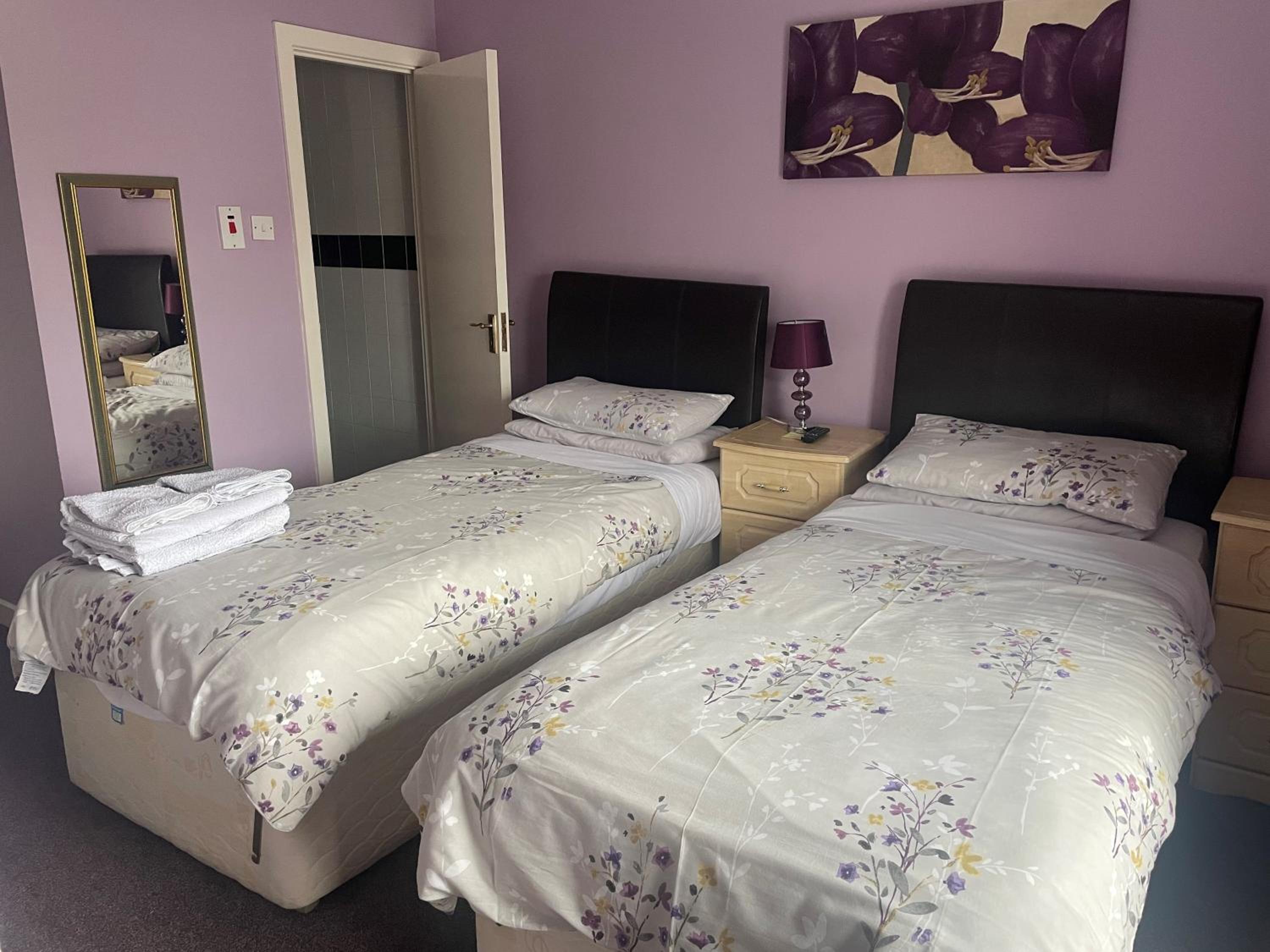 ANNORA Bar & Accommodation