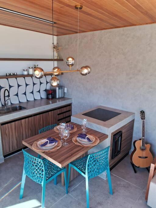 Casa Vértize, uma casa de alto padrão com Spa Hidro e vista espetacular
