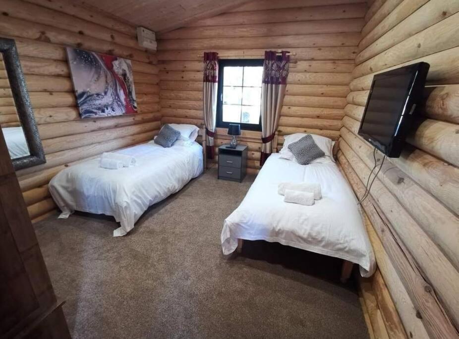 Wolf Lodge