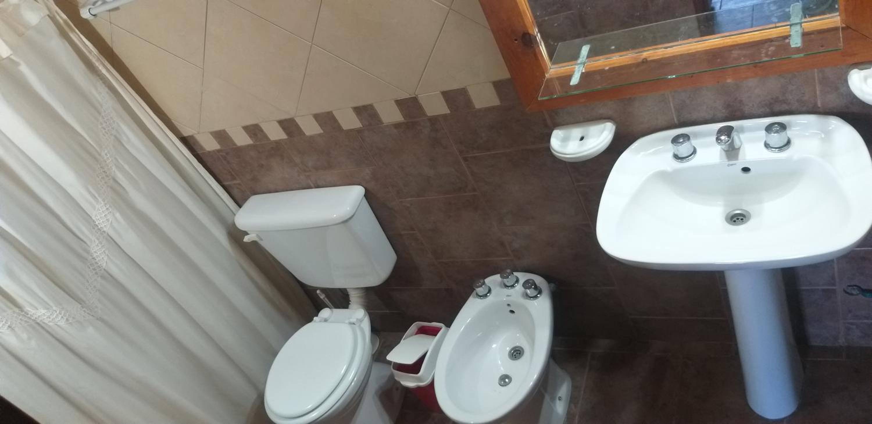 CABAÑAS LA LOMITA