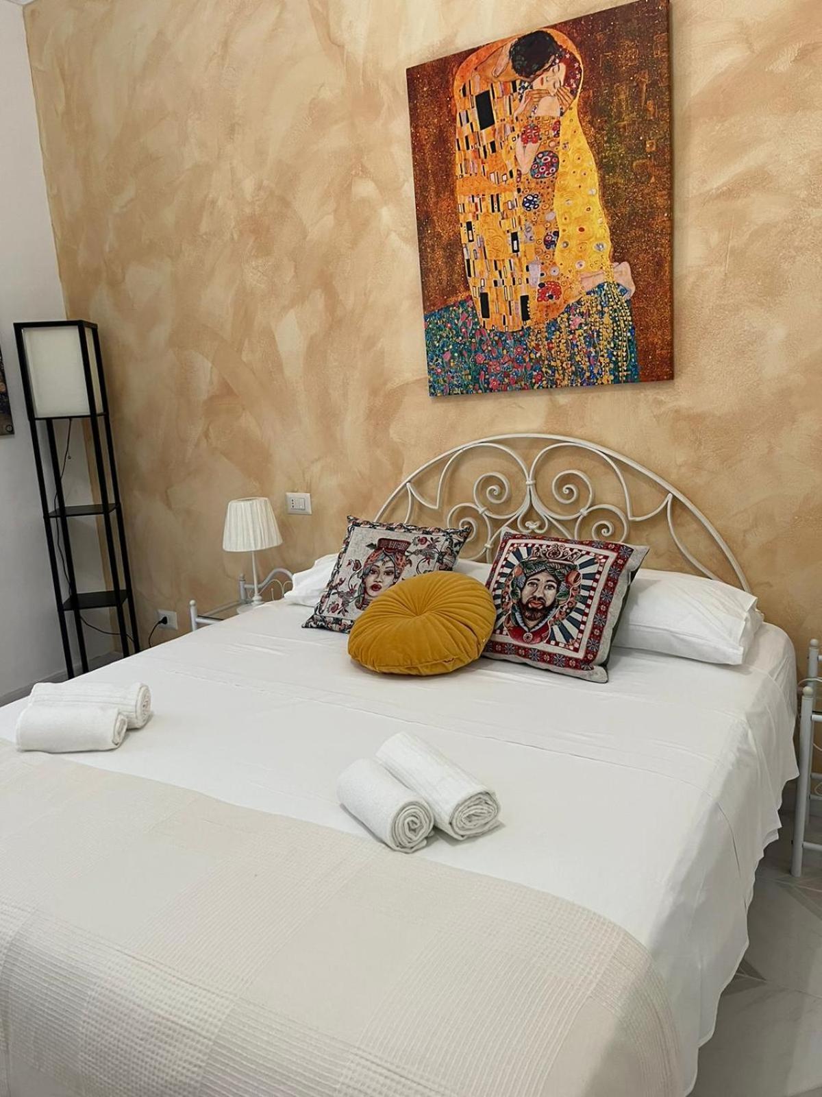 GL Golden City Apartments view 4