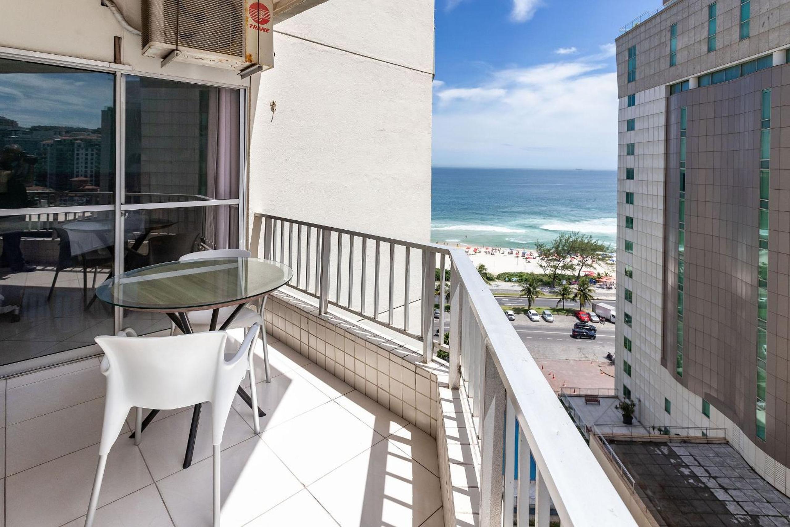 Rental Home Barra Palace Vista para o mar