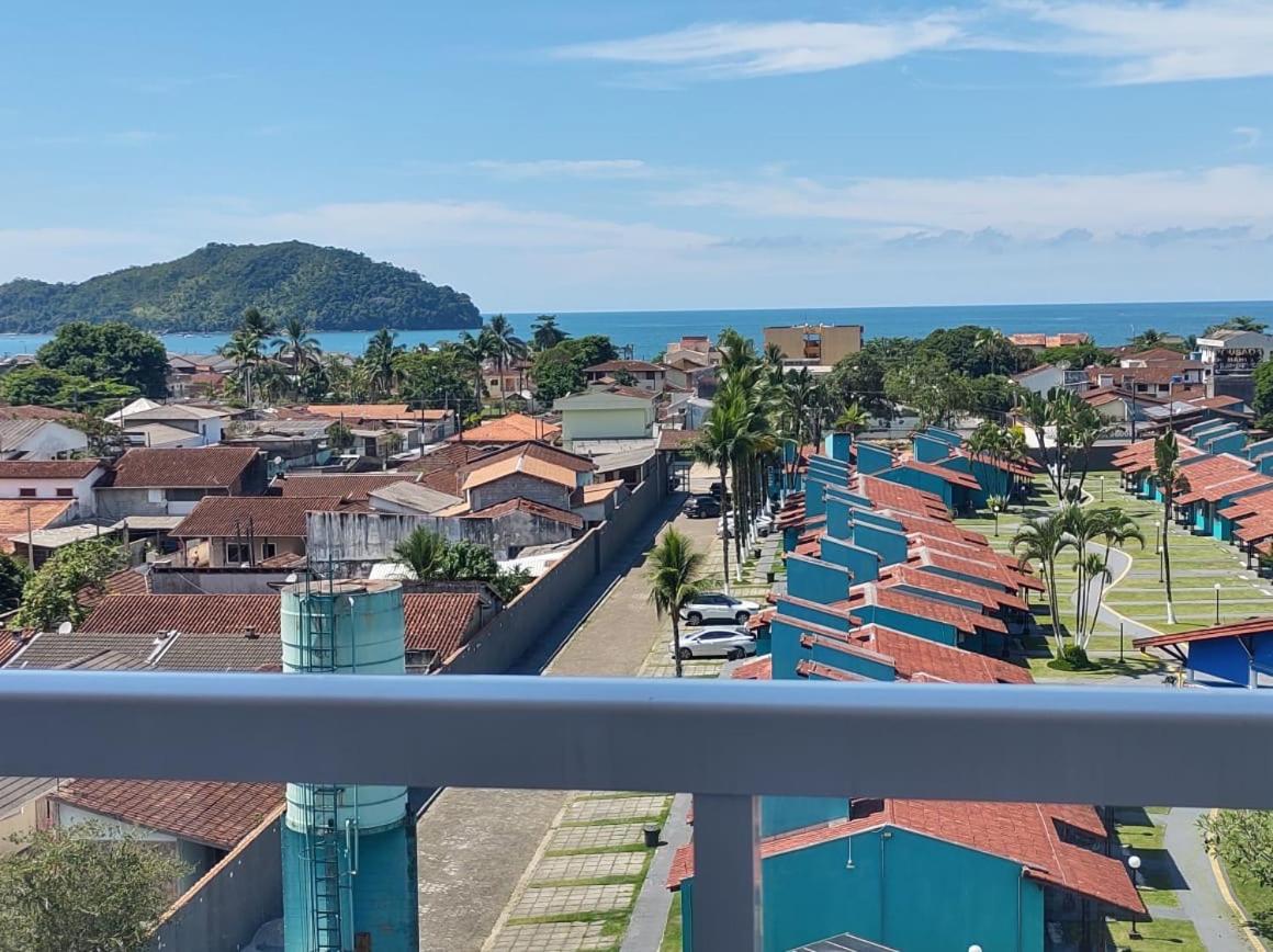 Cobertura perto da praia em Ubatuba