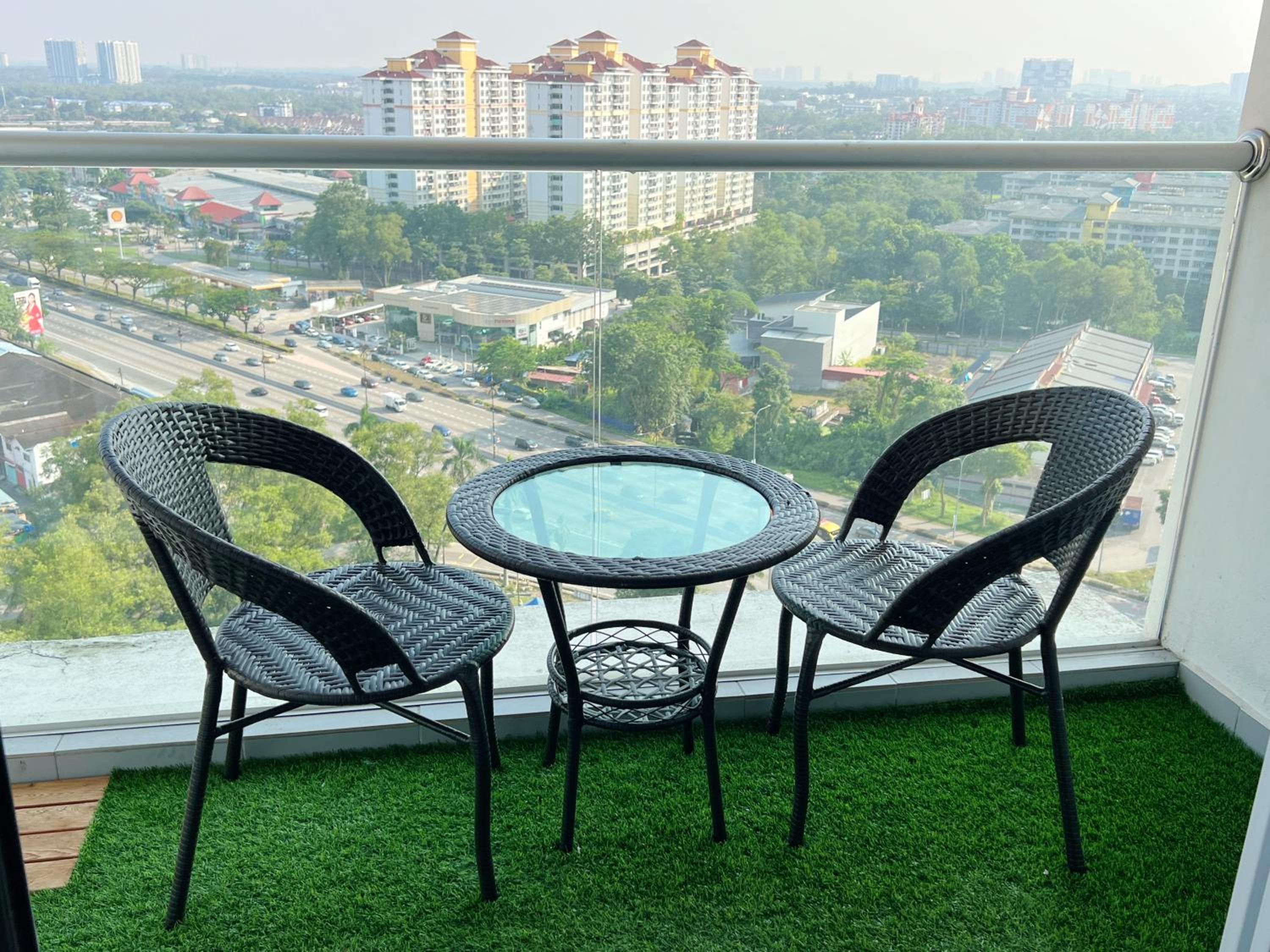 Paradigm Mall The Platino JB mins to Legoland Johor Bahru High Floor City View