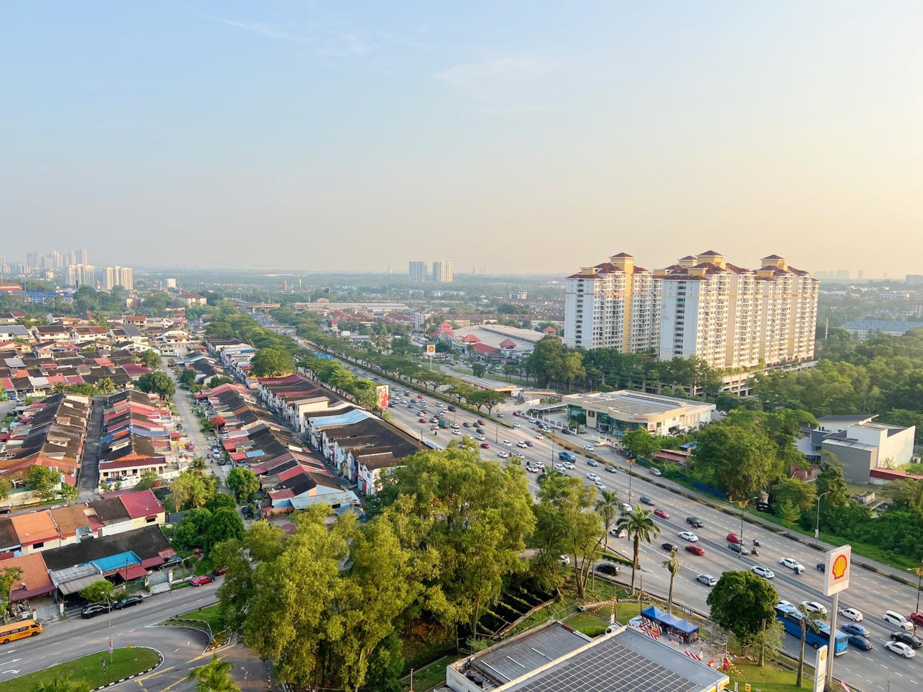 Paradigm Mall The Platino JB mins to Legoland Johor Bahru High Floor City View