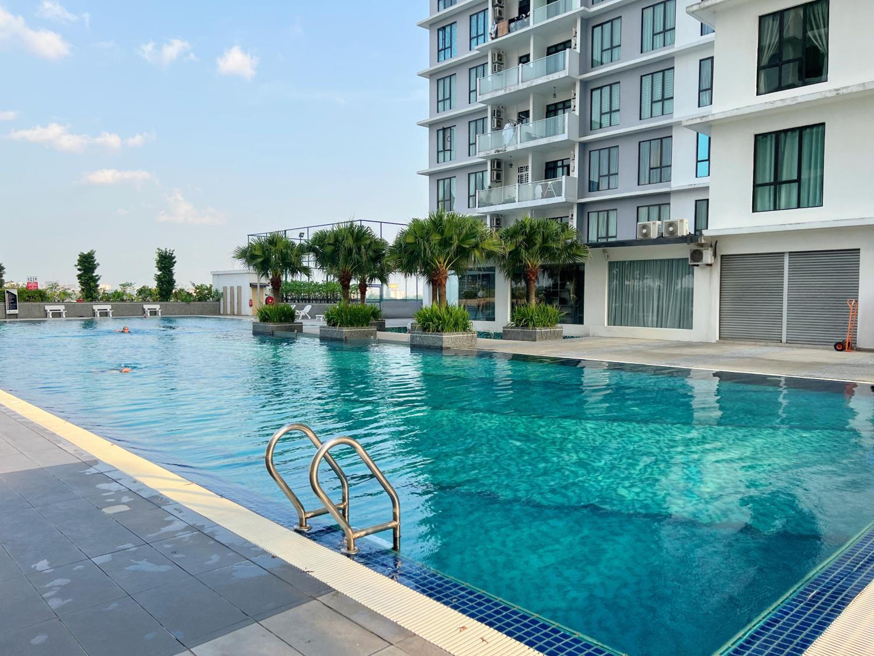 Paradigm Mall The Platino JB mins to Legoland Johor Bahru High Floor City View