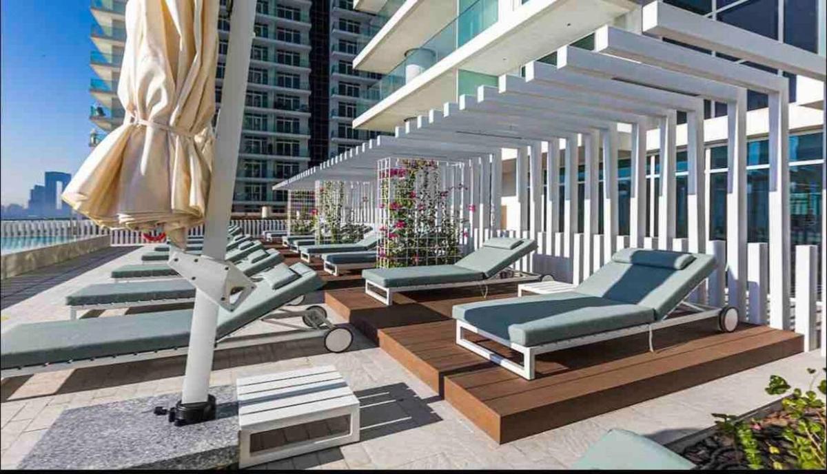 Emaar Beach Front 2BR with Sea & Marina Skyline Views