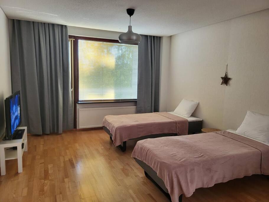 libO-apartment, Rypysuontie 74 with free parking