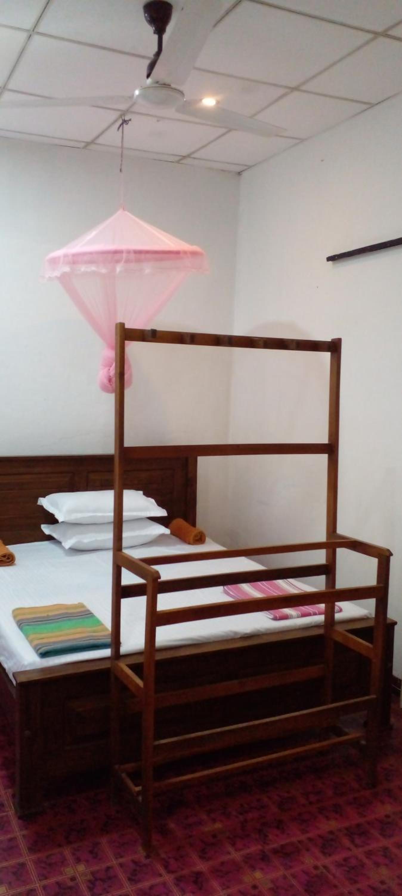 Photo 33