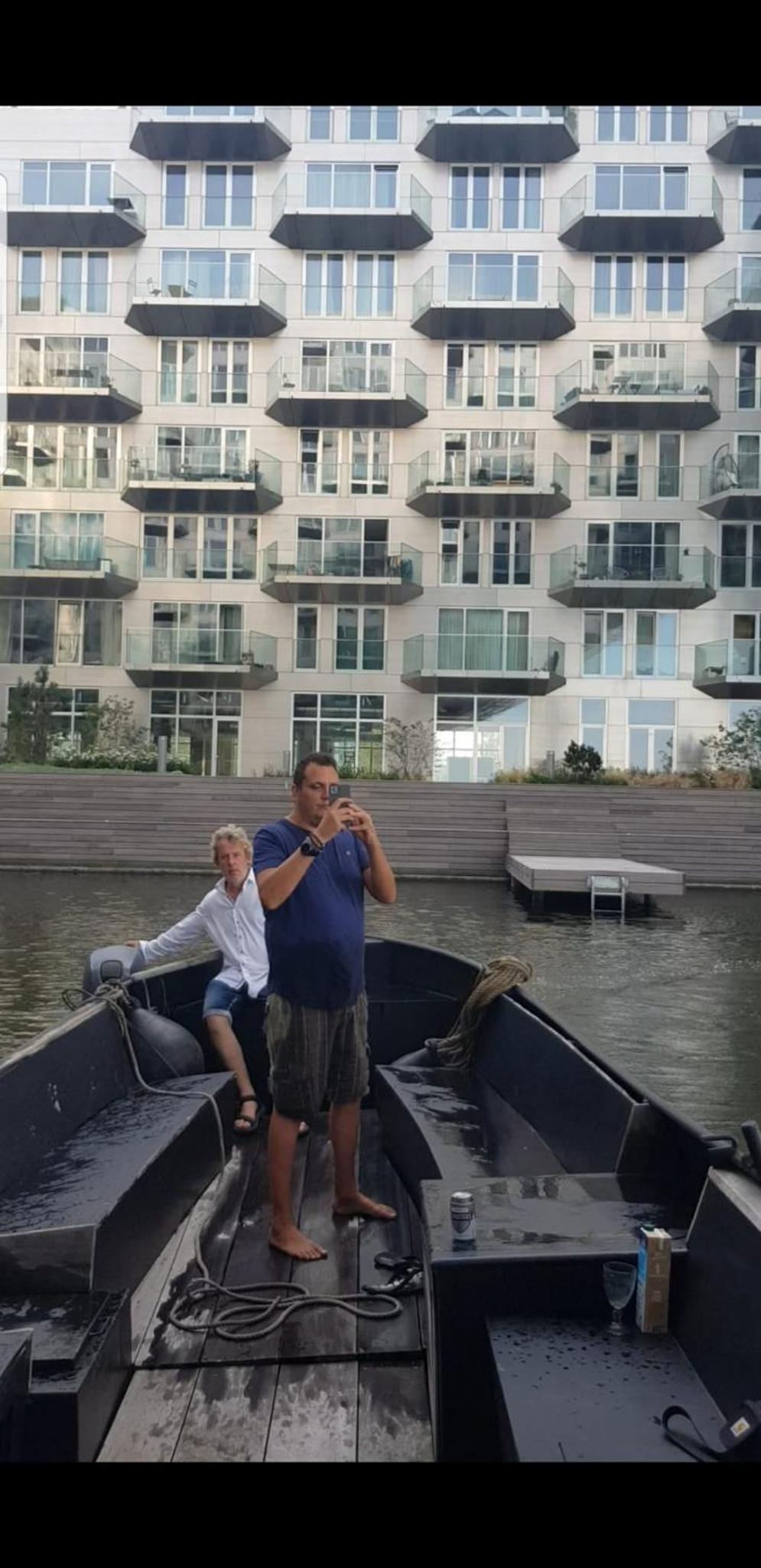EUPHRATE HOUSeBOAT